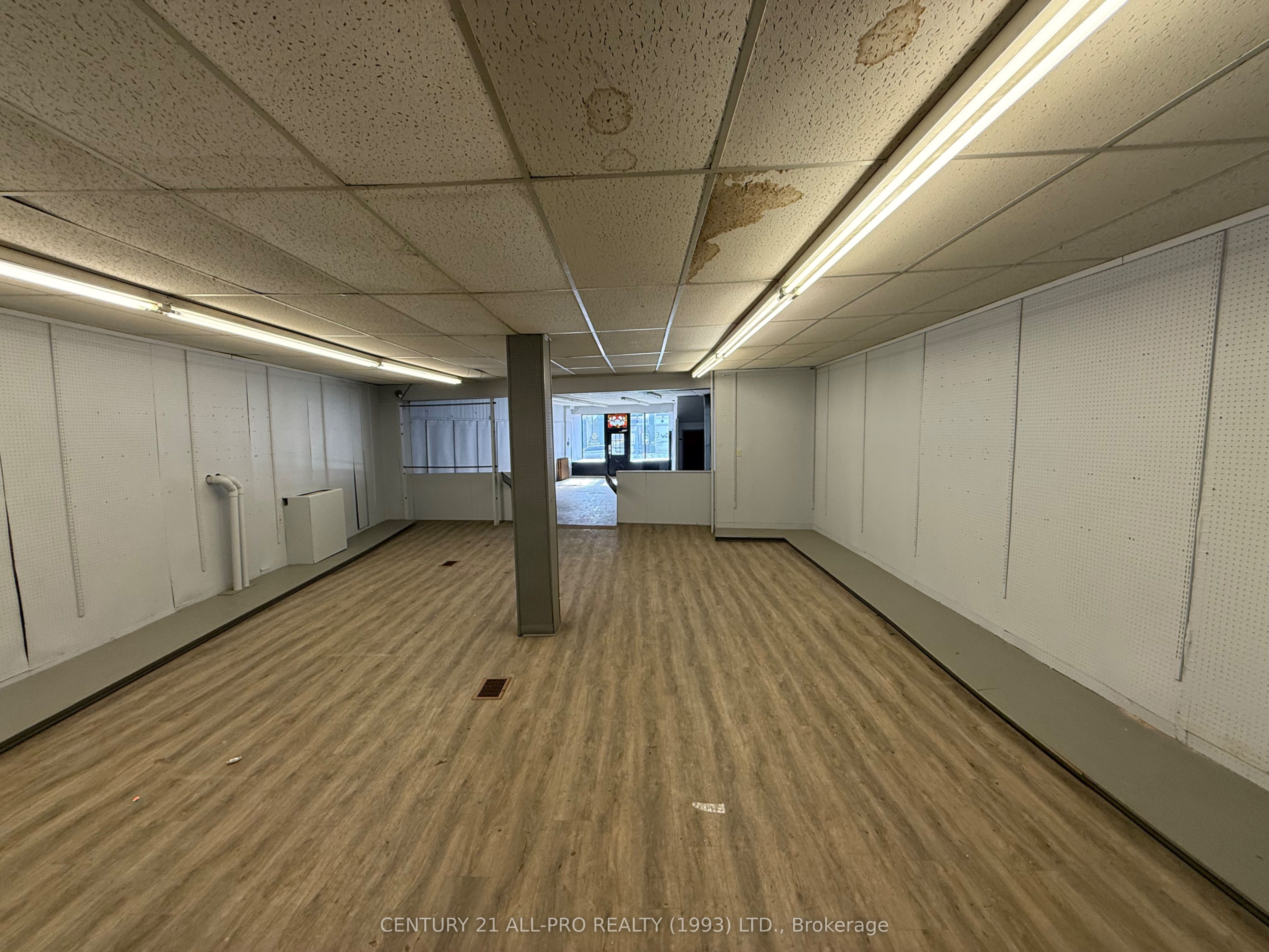 84 King Street Property Photo 10