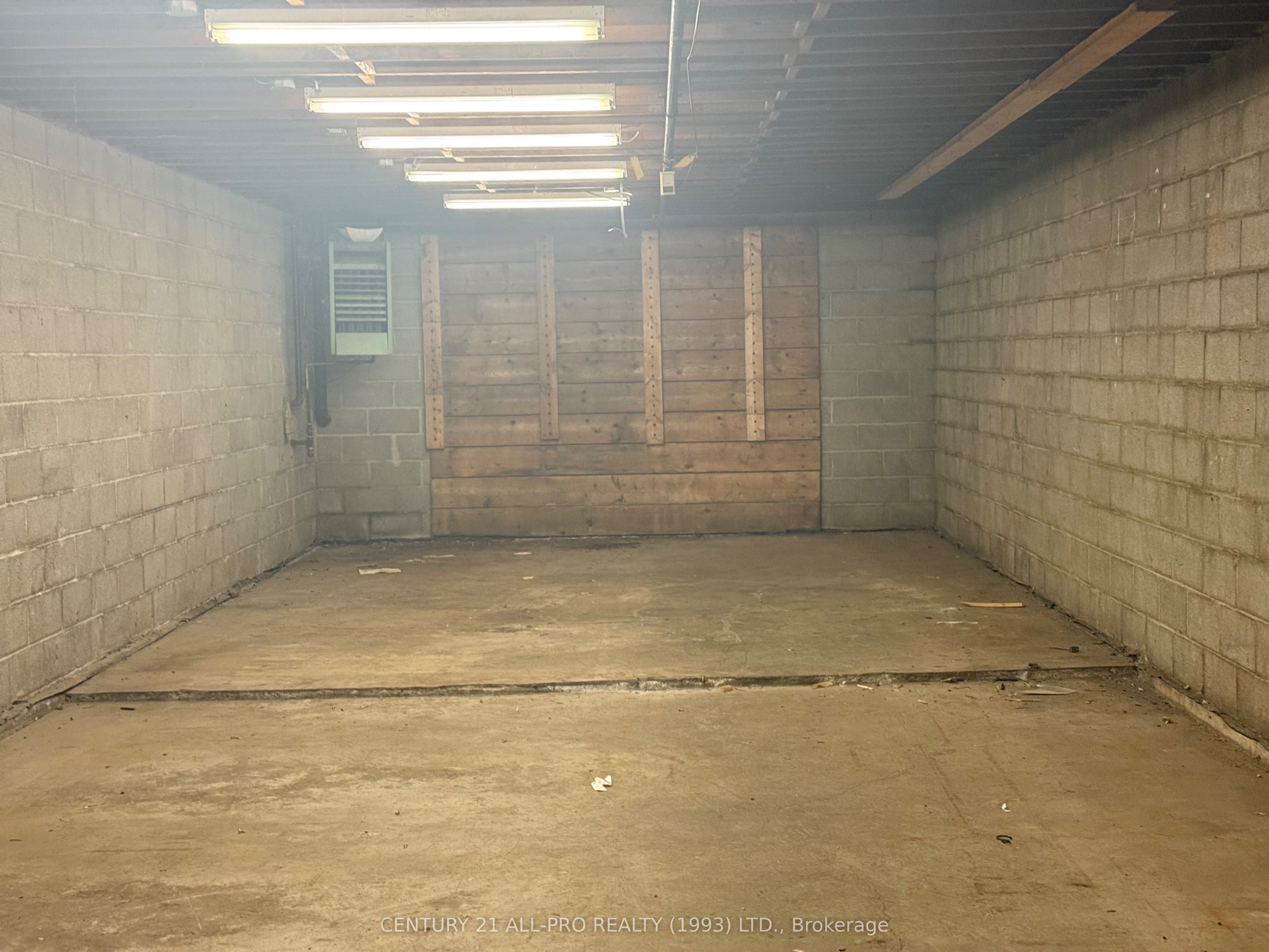 84 King Street Property Photo 13