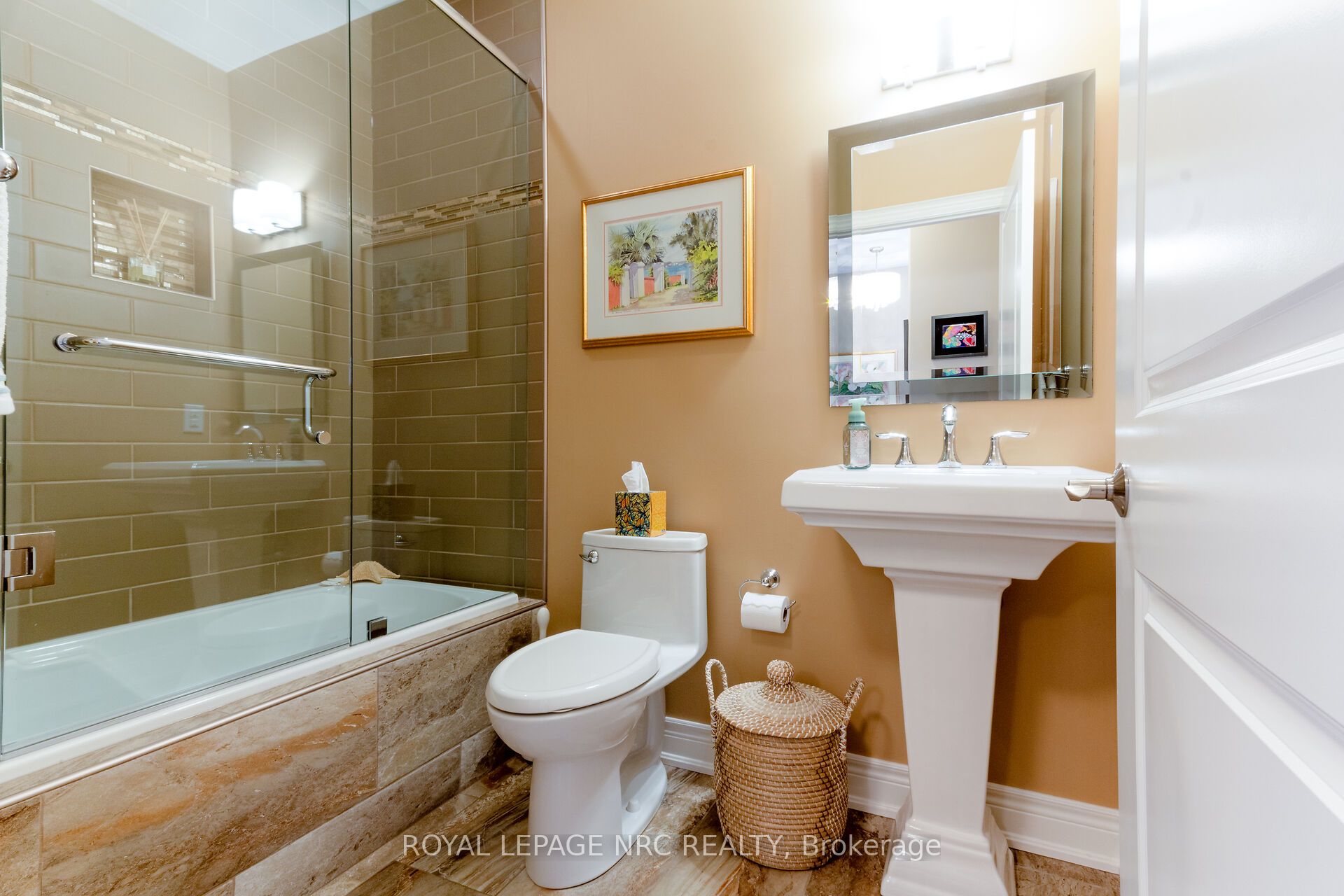 17 Stoneridge Crescent Property Photo 15