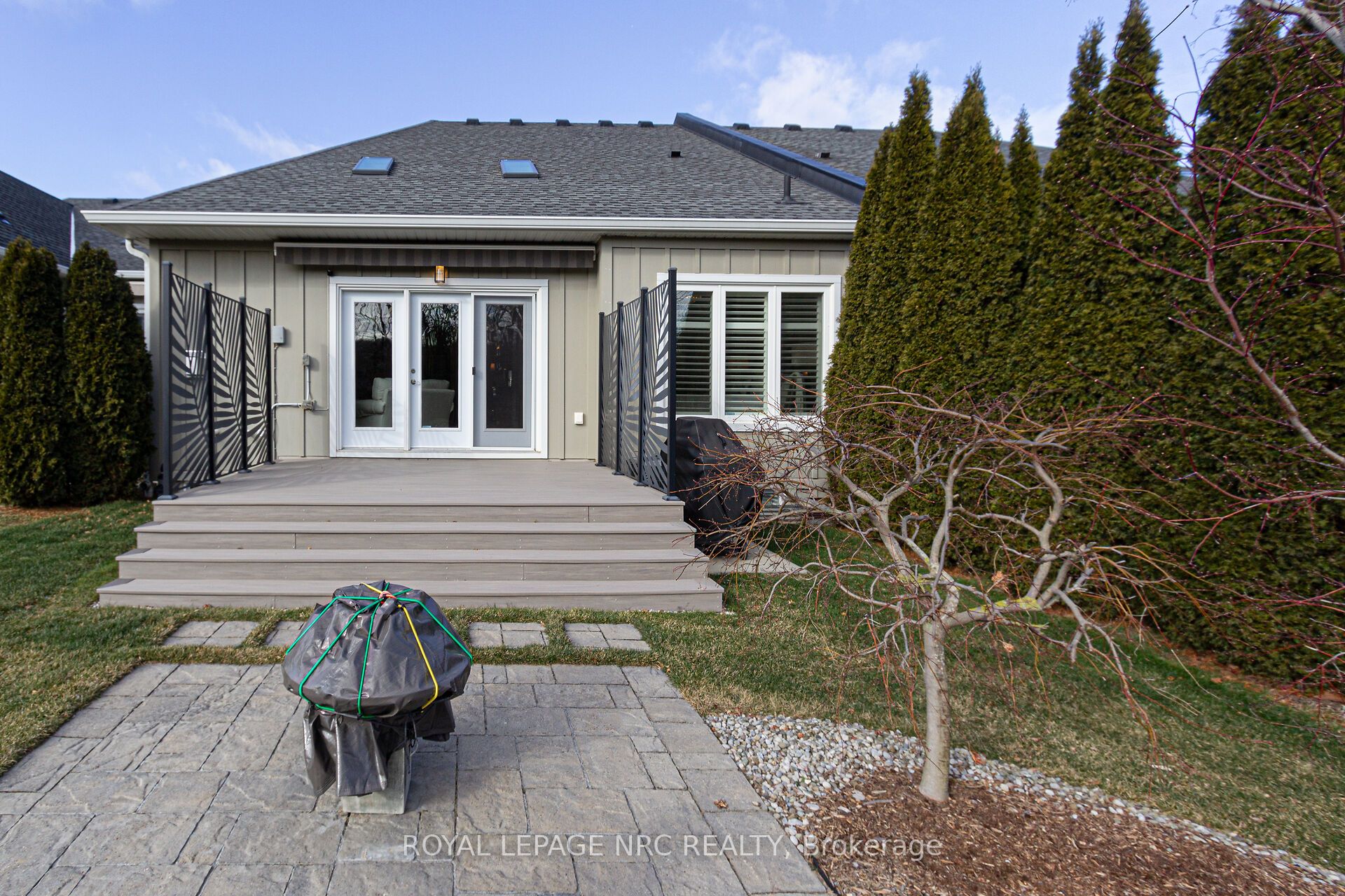17 Stoneridge Crescent Property Photo 26