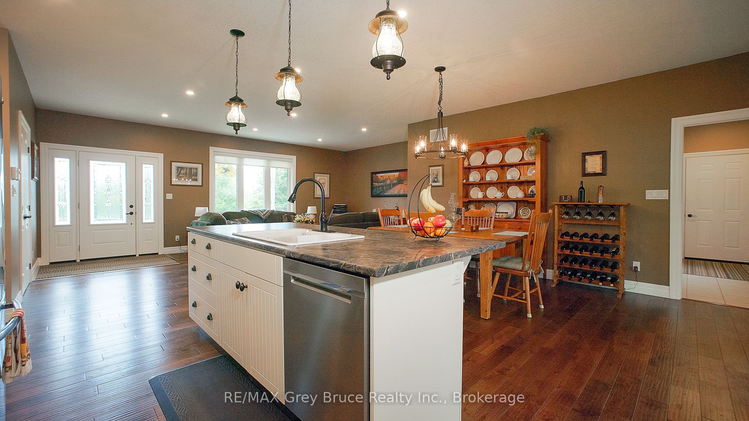 350297 Concession A Property Photo 6