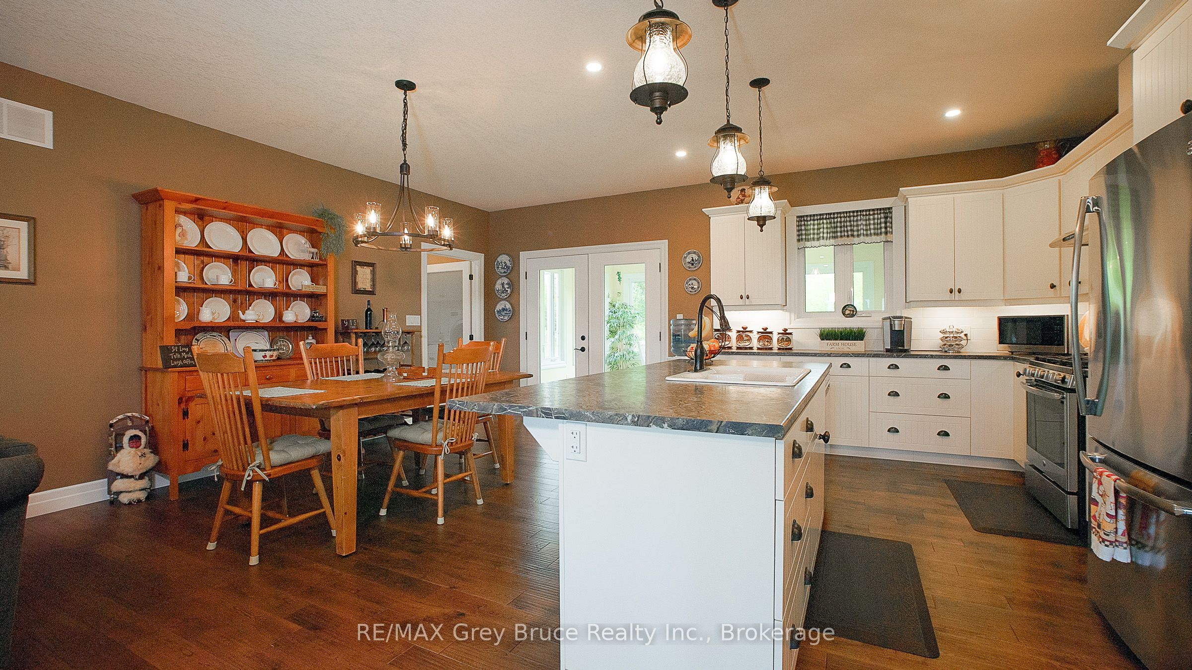 350297 Concession A Property Photo 12