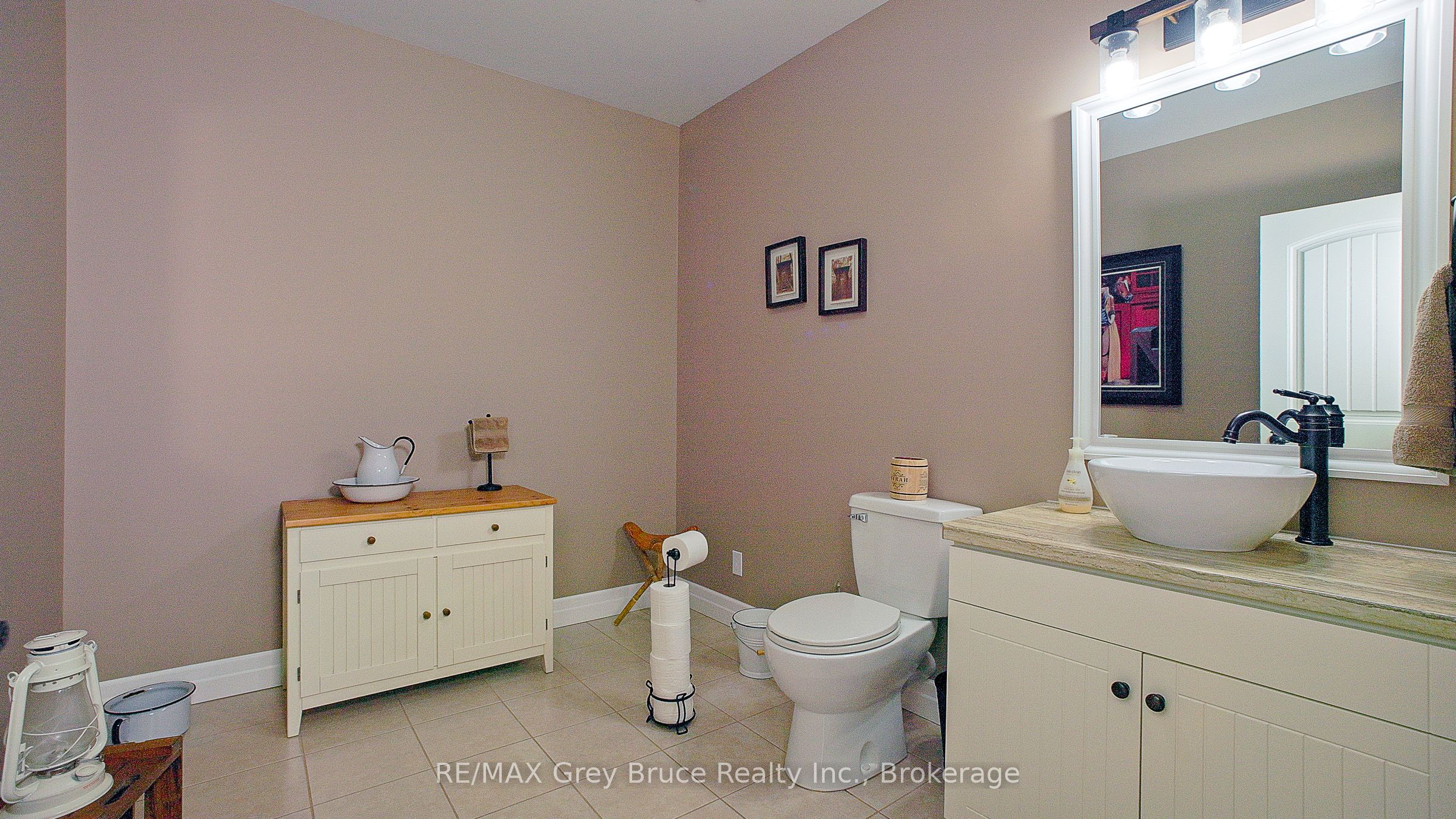 350297 Concession A Property Photo 26