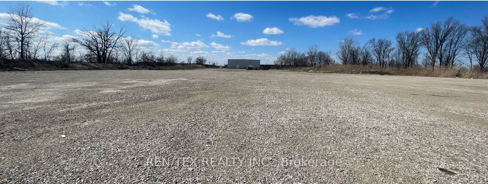 7091 Smith Industrial Drive Property Photo 4