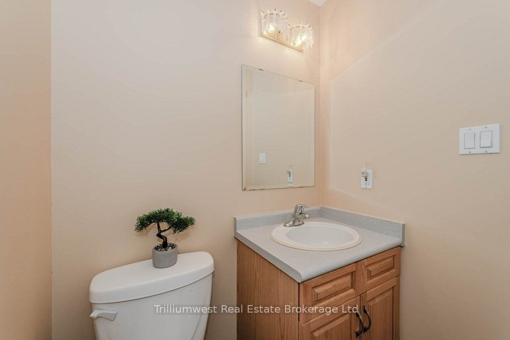 32 Camm Crescent Property Photo 13