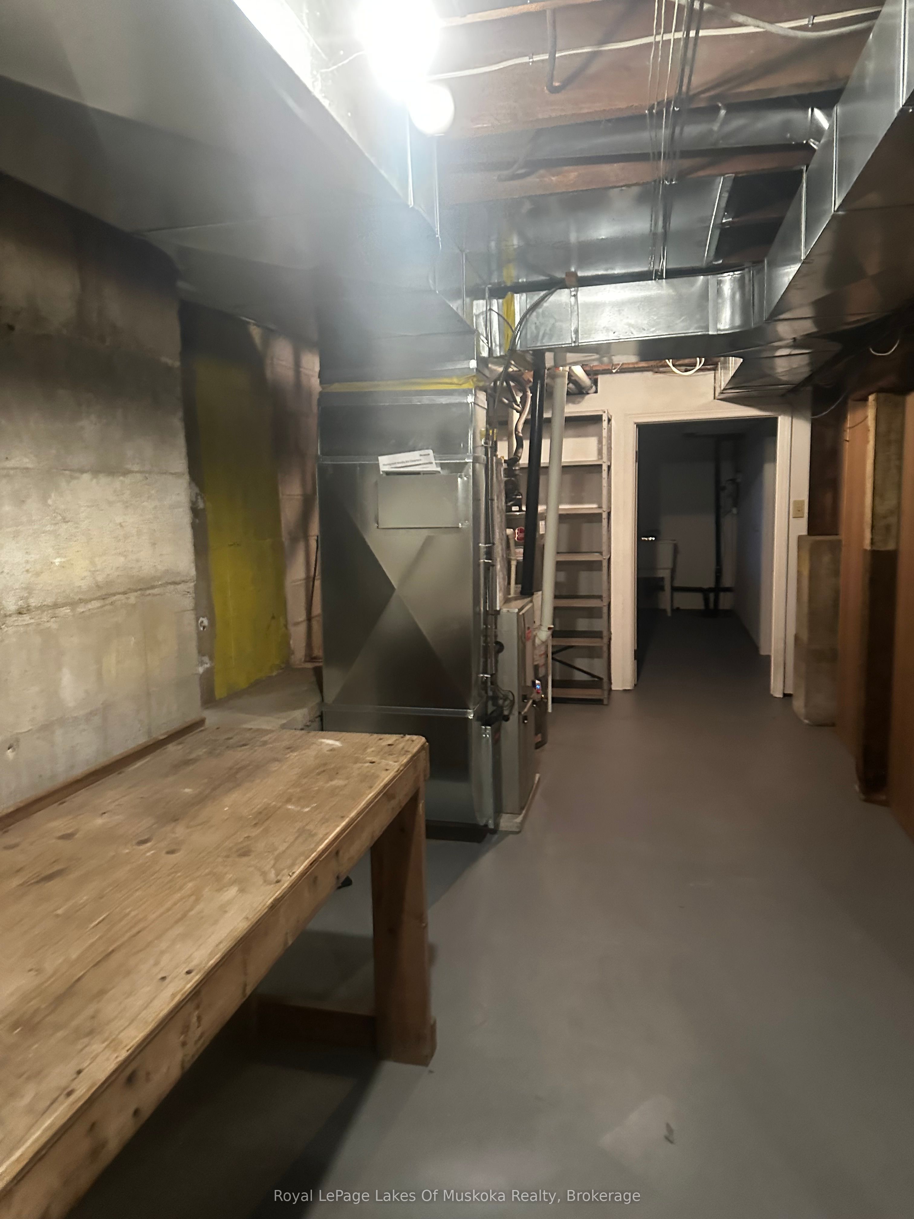 860 Muskoka Road S Property Photo 4