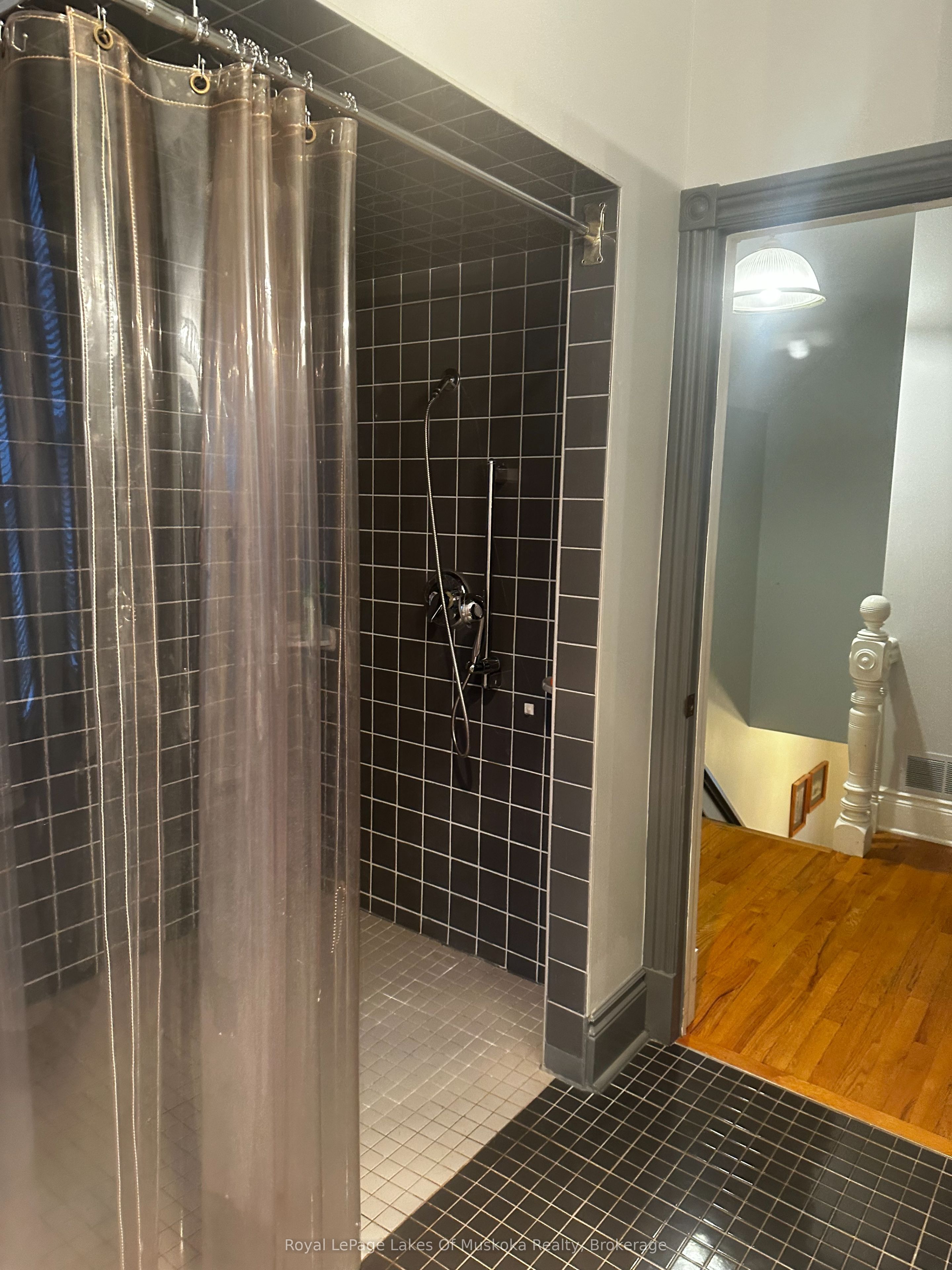 860 Muskoka Road S Property Photo 17