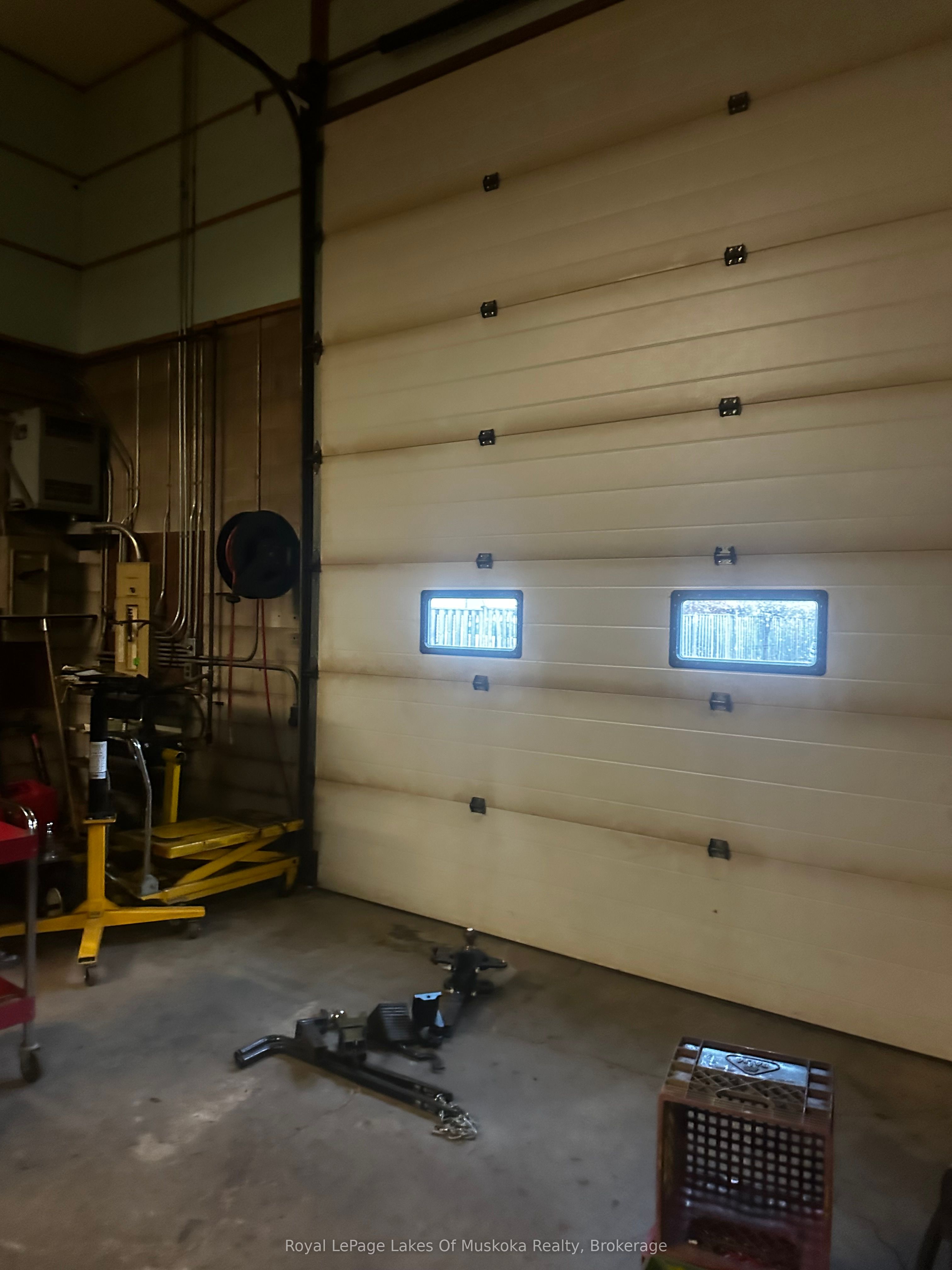 860 Muskoka Road S Property Photo 21