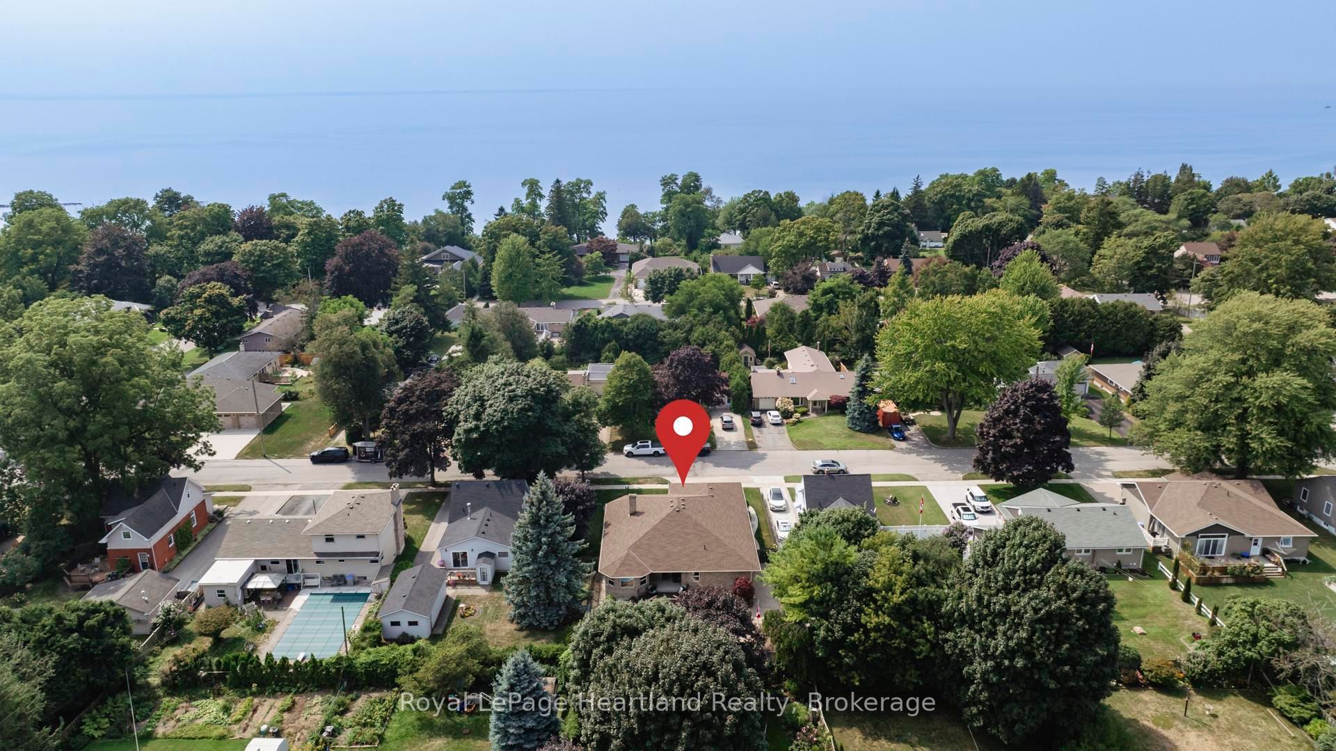 197 Warren Street Property Photo 2