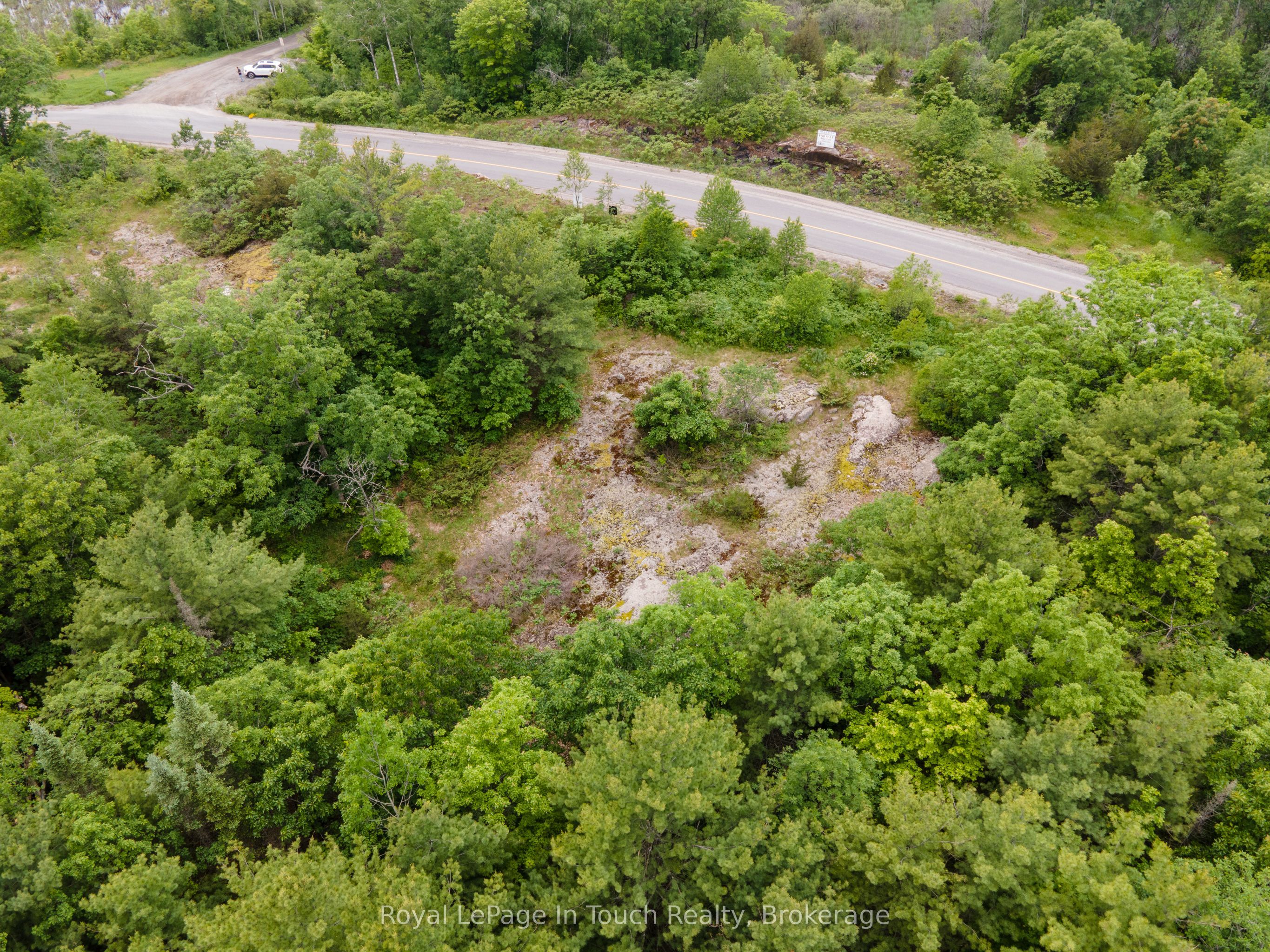 446 S Bay Rd Property Photo 8