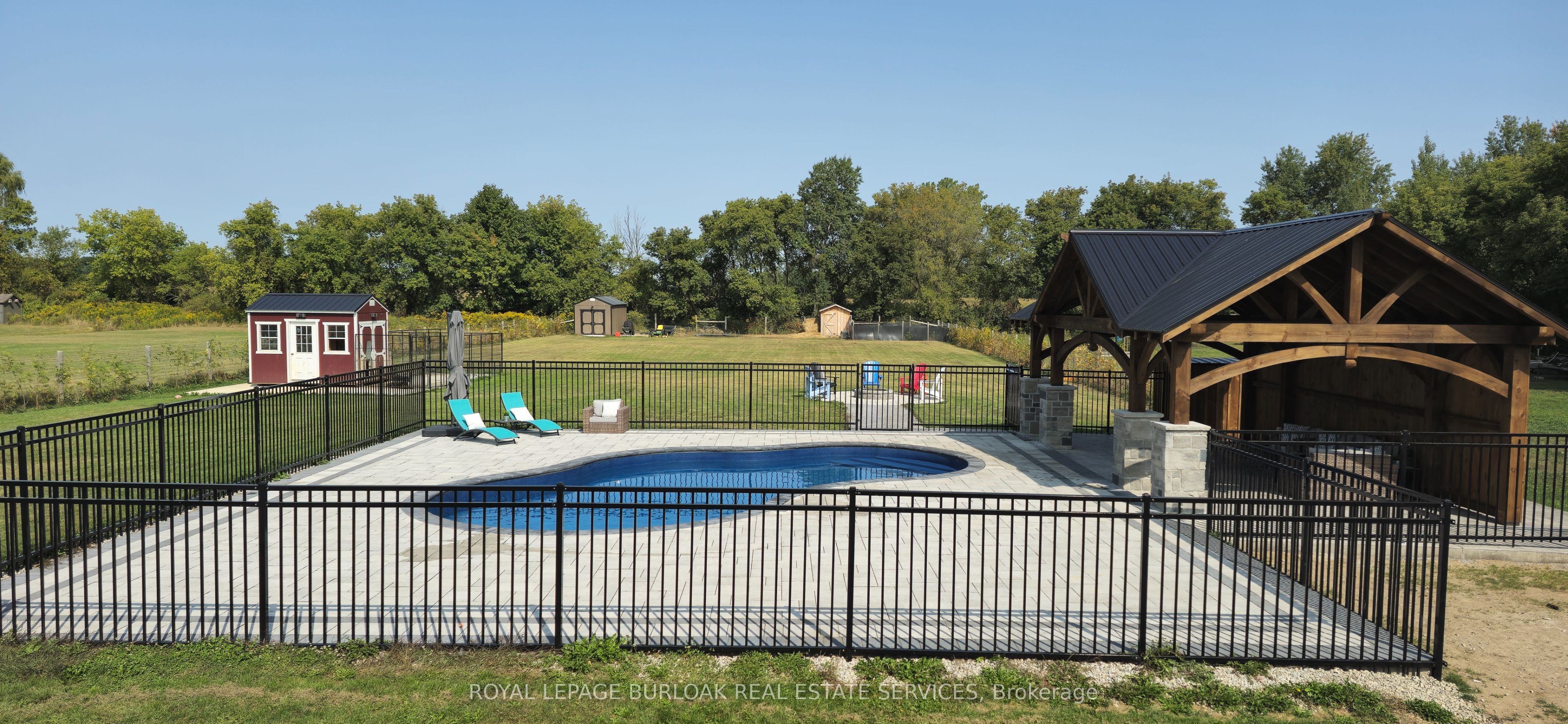 234 Burford-delhi Townline Road Property Photo 2