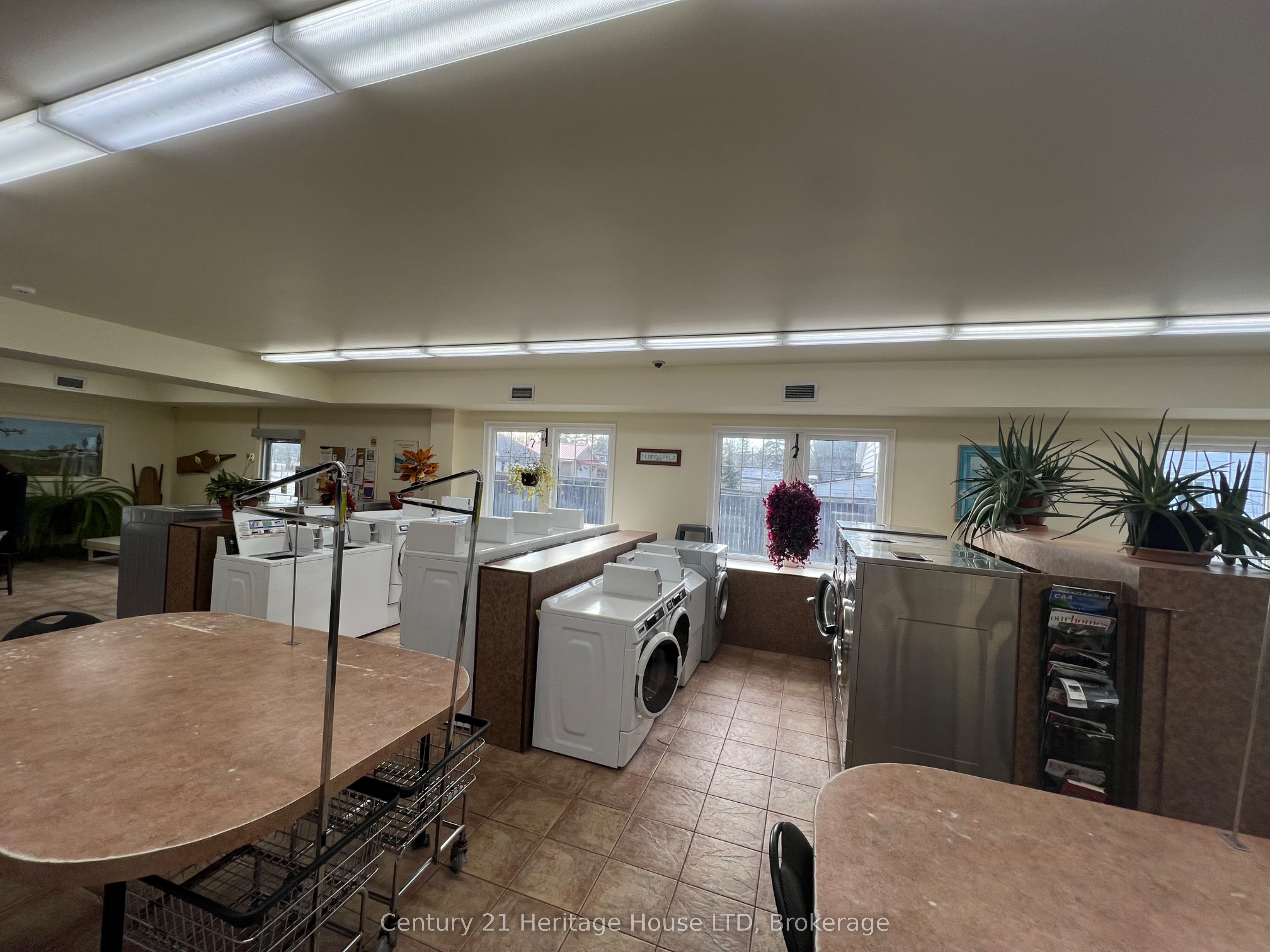 468 Ridge Road Property Photo 6