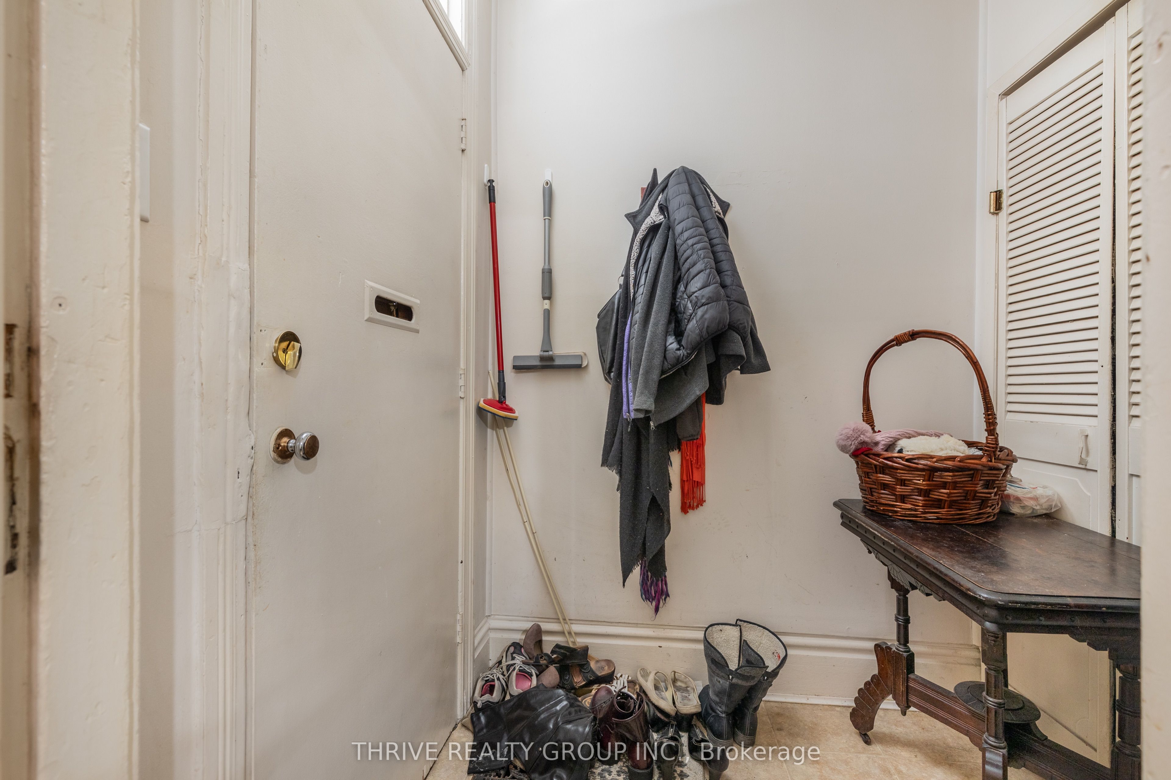 537 Mary Street Property Photo 15