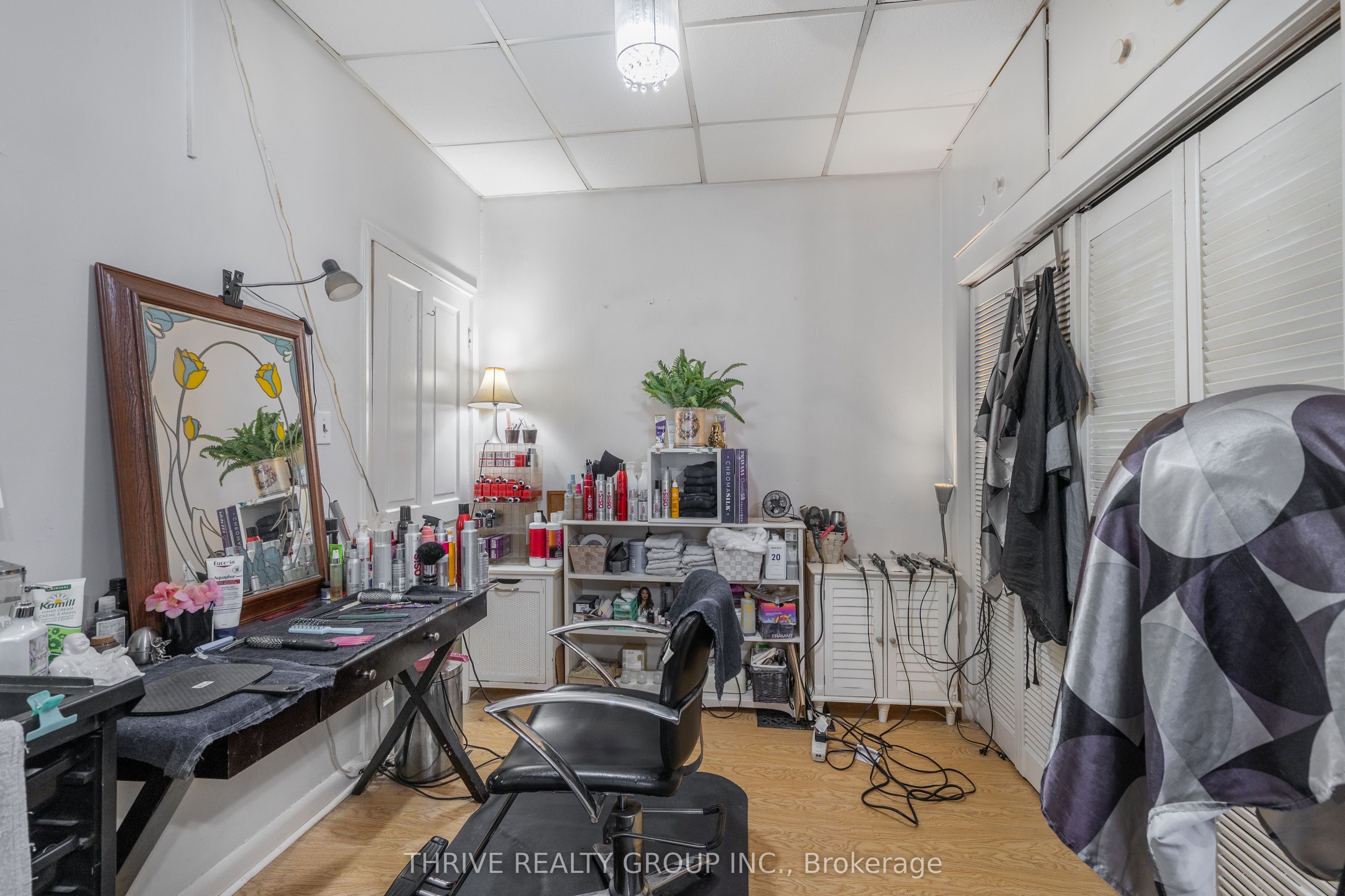 537 Mary Street Property Photo 21