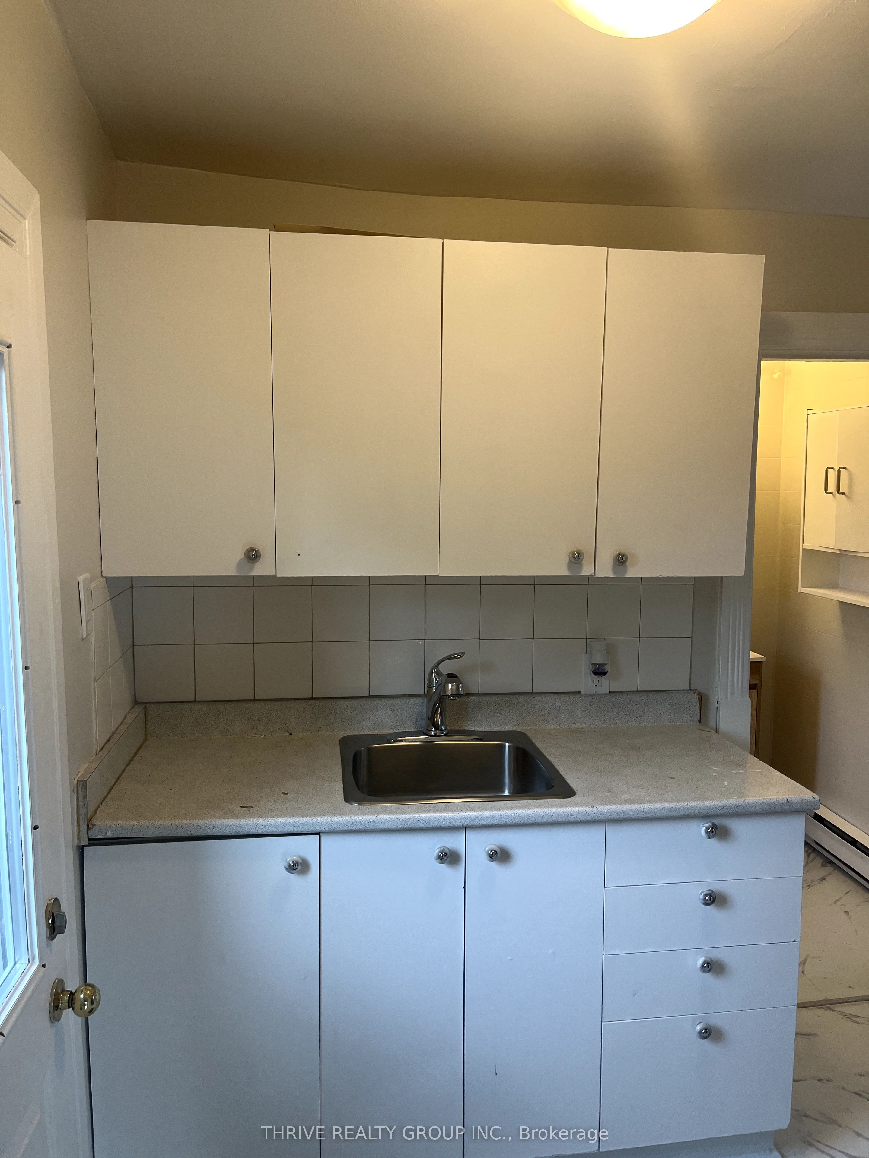 537 Mary Street Property Photo 36