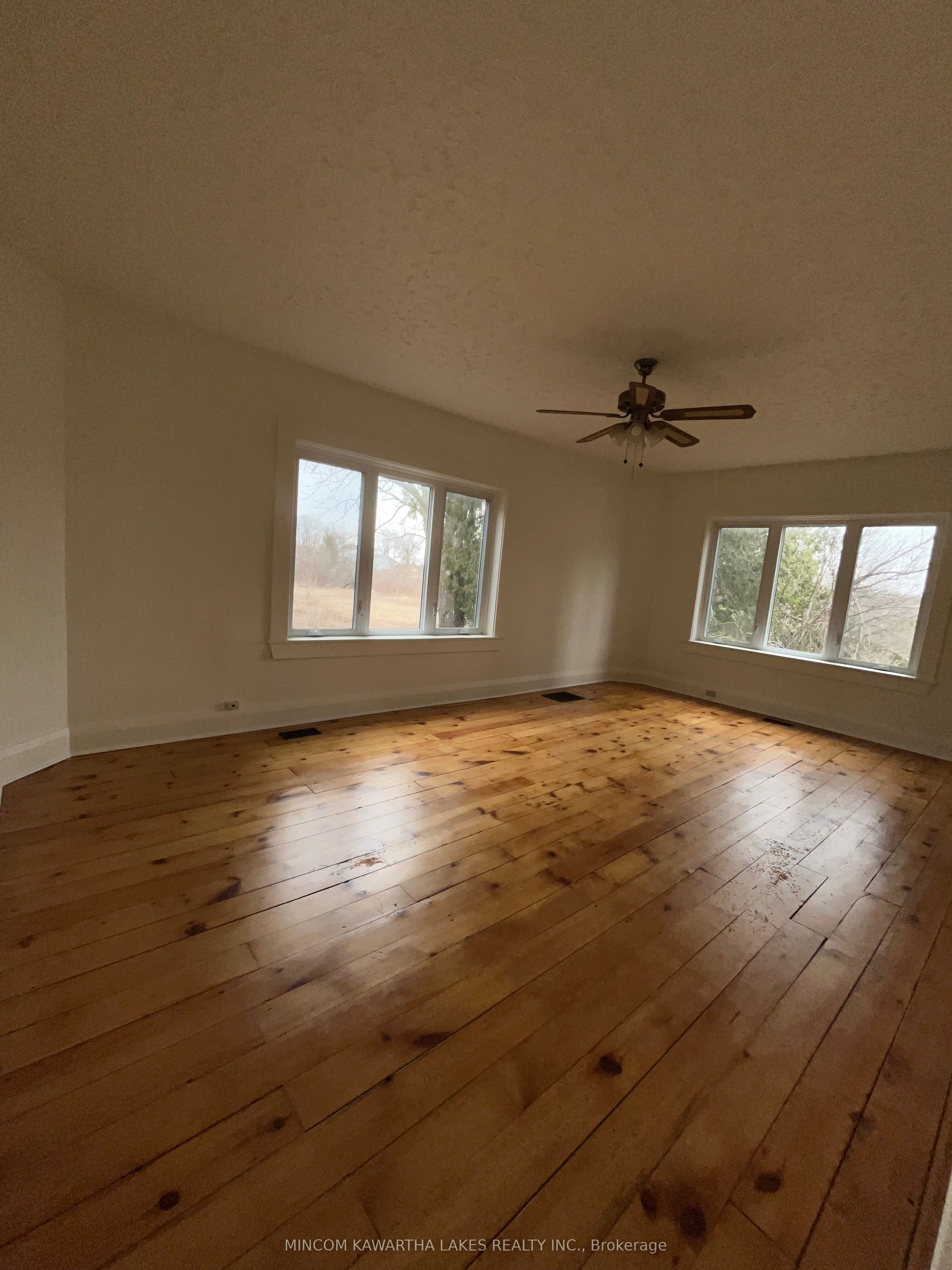 #1 - 363 Lindsay Road Property Photo 5