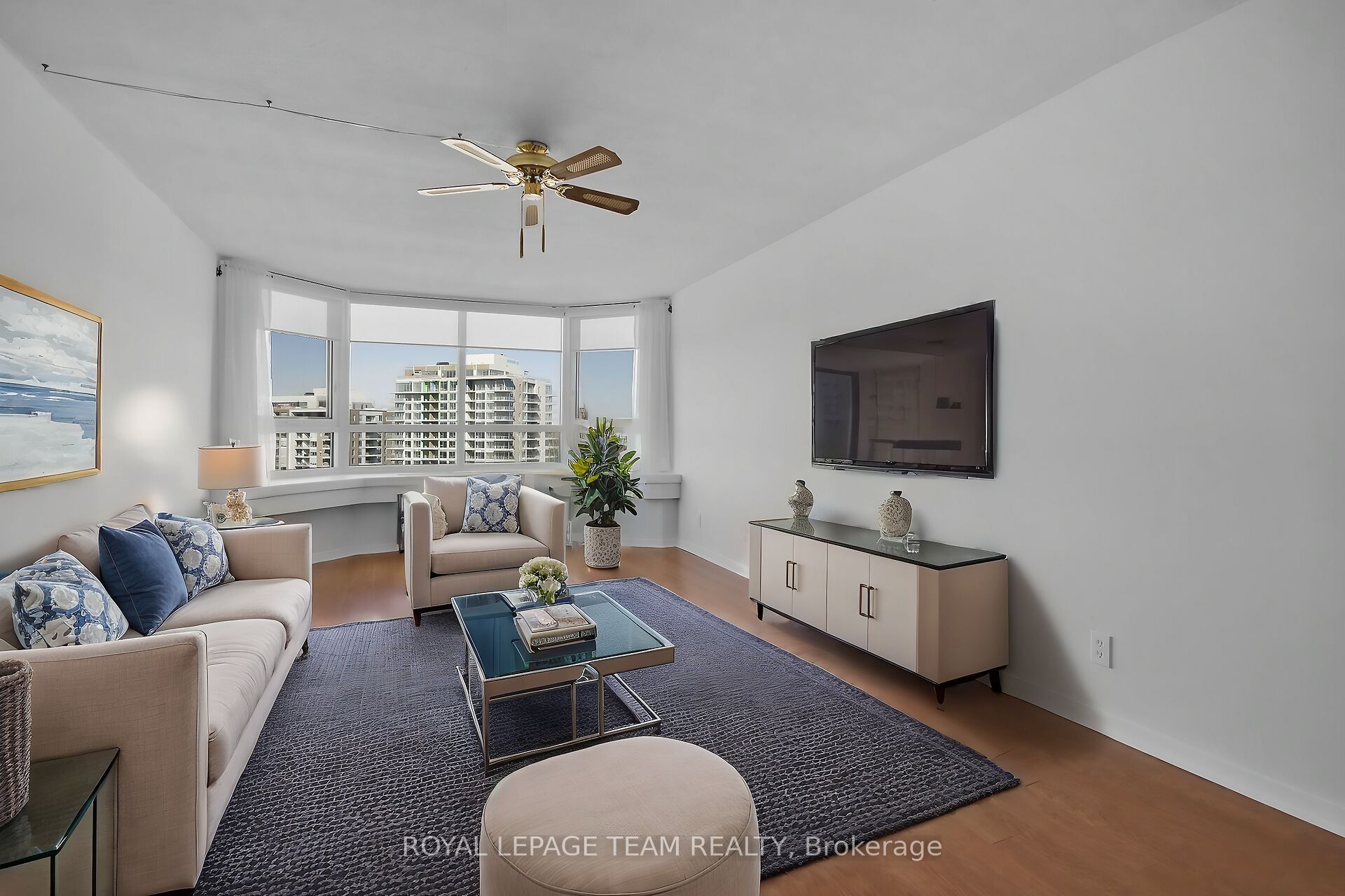 #1209 - 80 Sandcastle Drive Property Photo 11