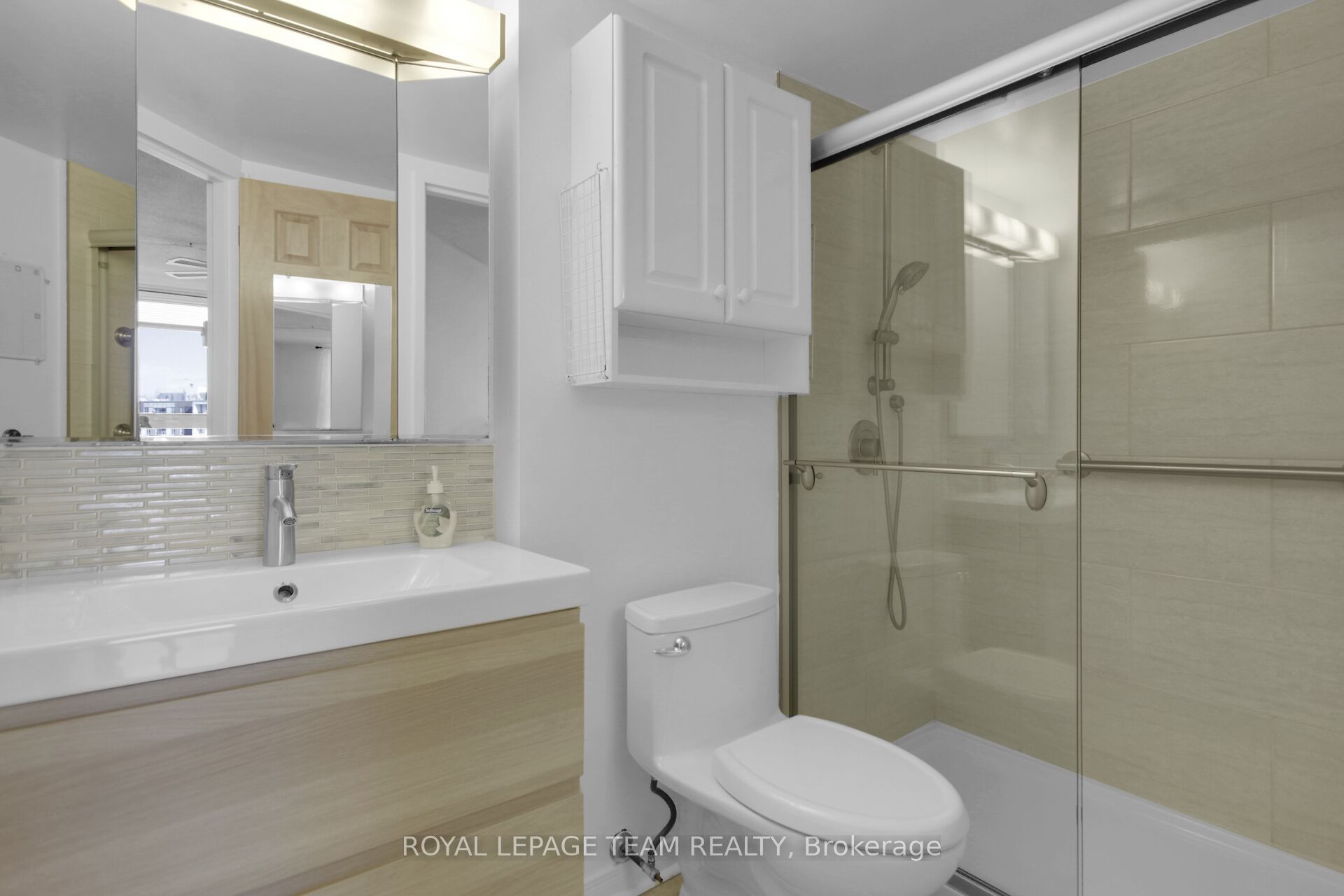 #1209 - 80 Sandcastle Drive Property Photo 24
