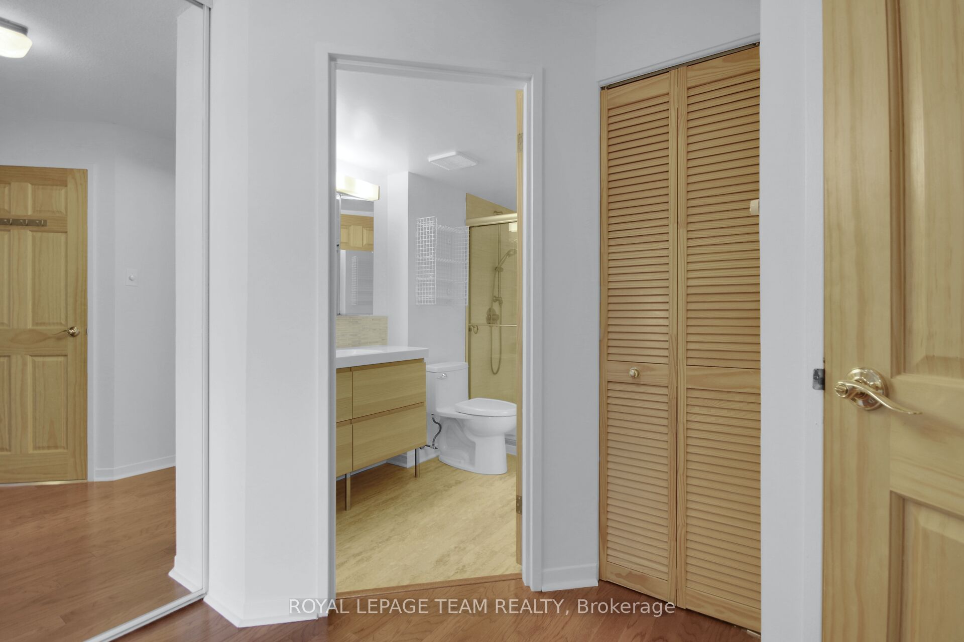 #1209 - 80 Sandcastle Drive Property Photo 26