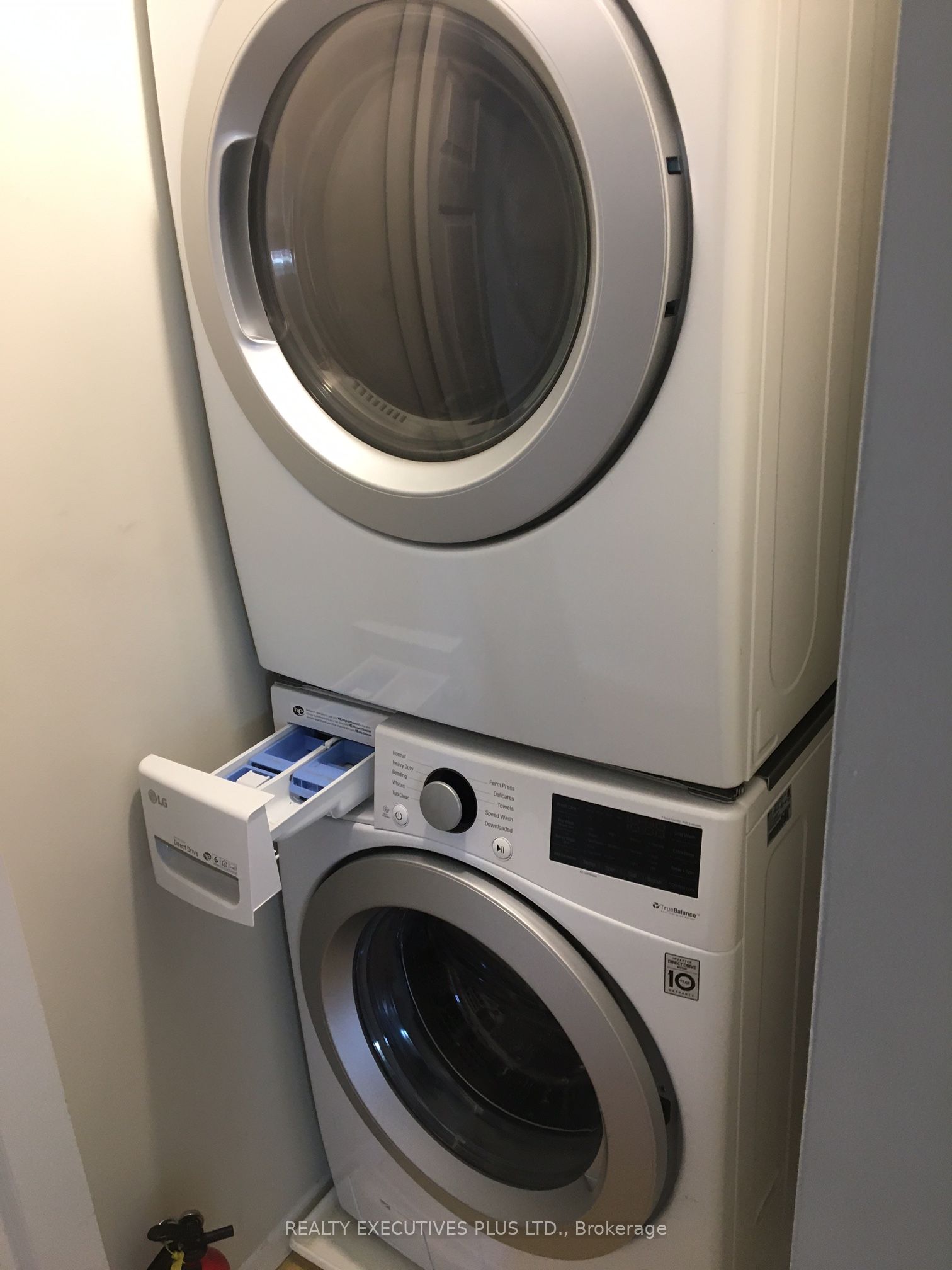 #403 - 530 Laurier Avenue Property Photo 6