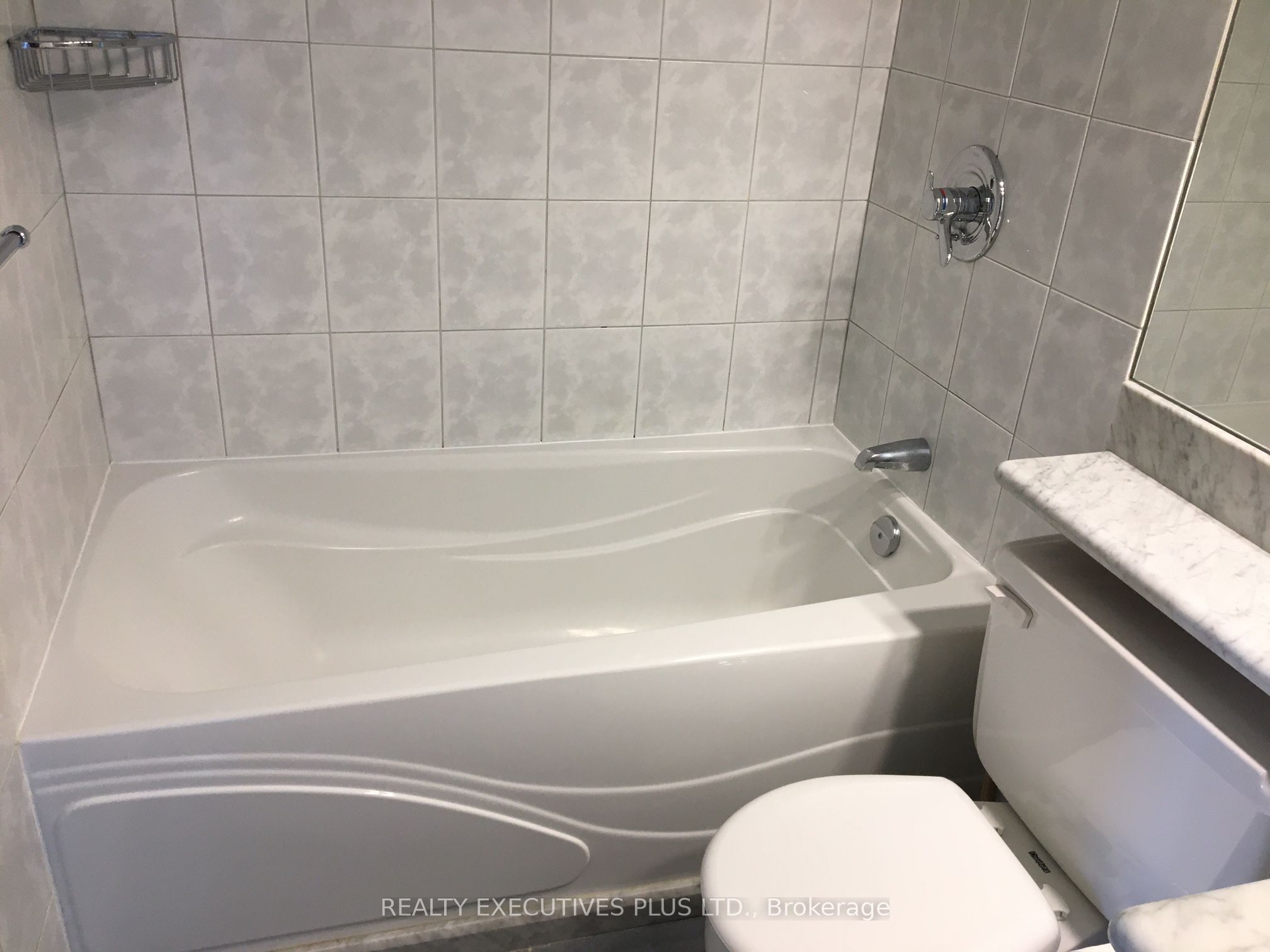 #403 - 530 Laurier Avenue Property Photo 7