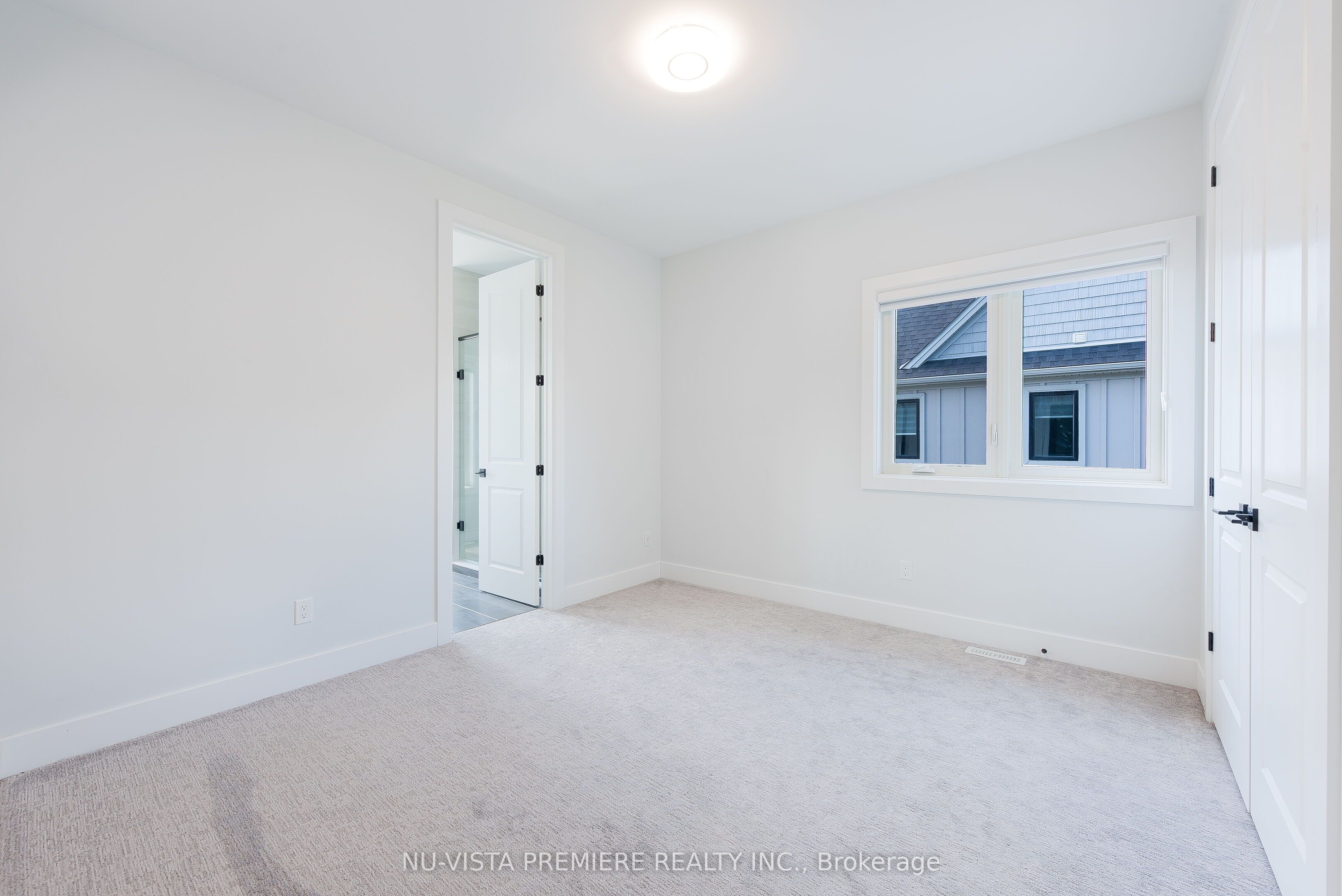 42 Poole Crescent Property Photo 33