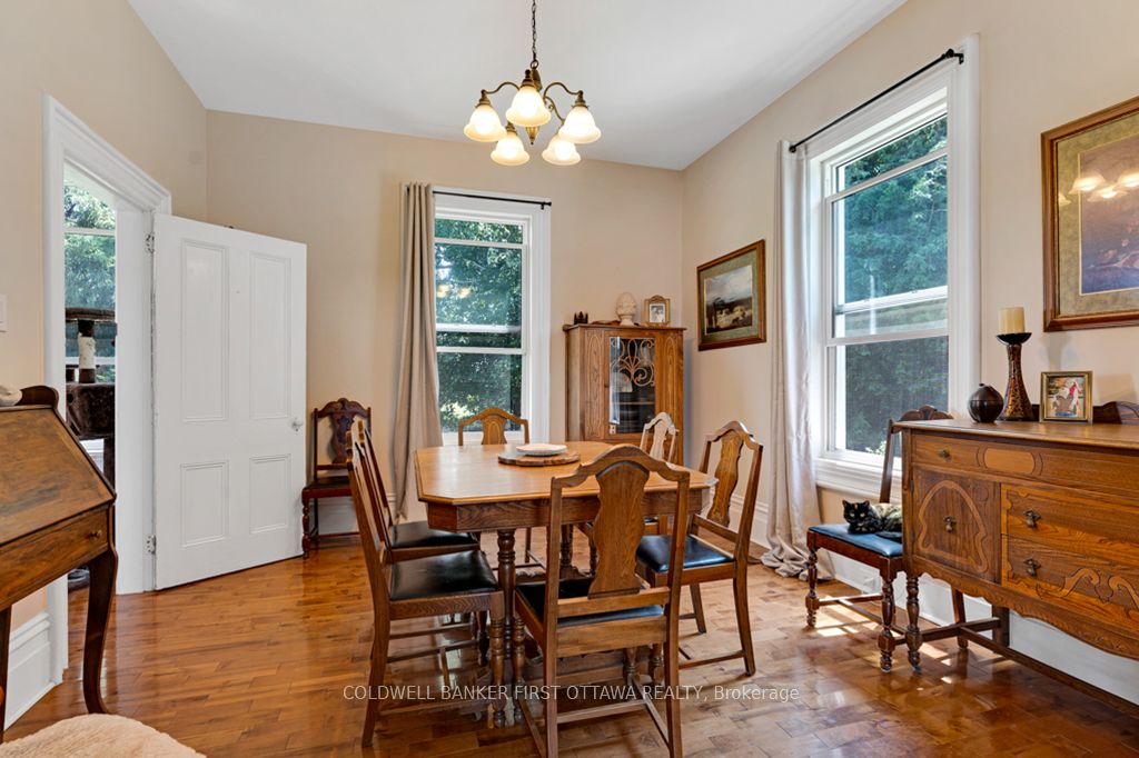 11768 Highway 7 N/a Property Photo 6