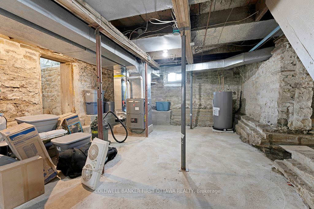 11768 Highway 7 N/a Property Photo 17