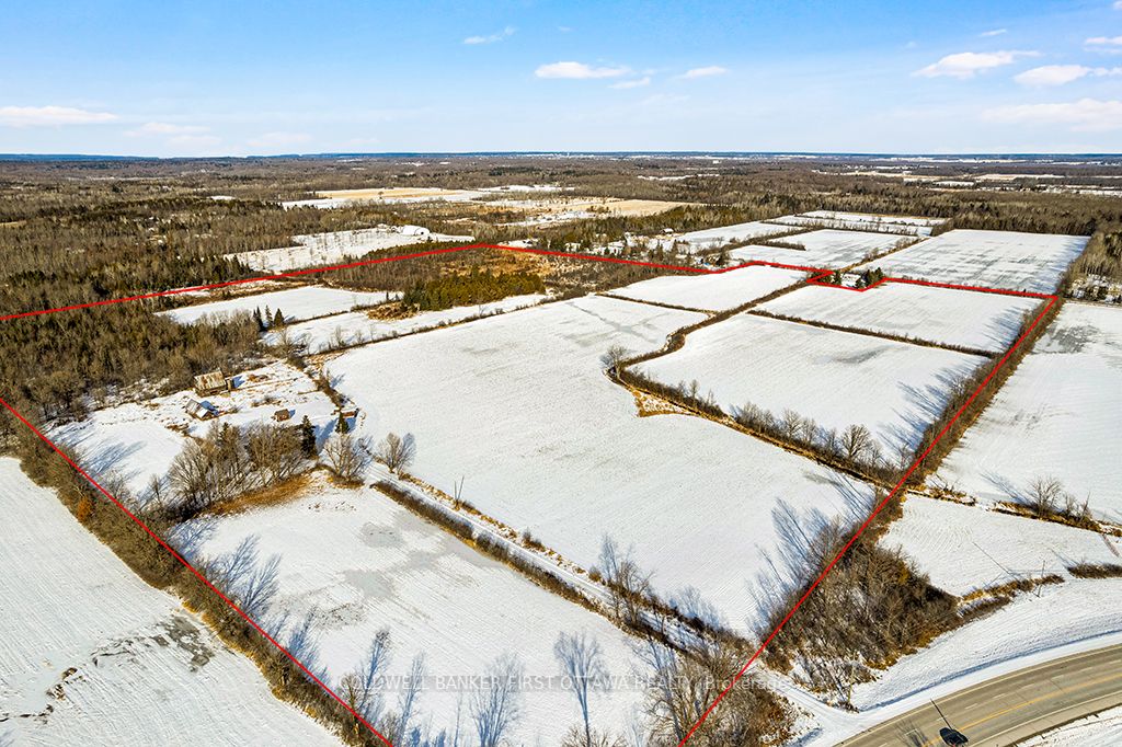 11768 Highway 7 N/a Property Photo 7