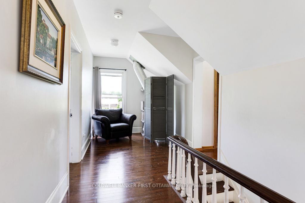 11768 Highway 7 N/a Property Photo 17