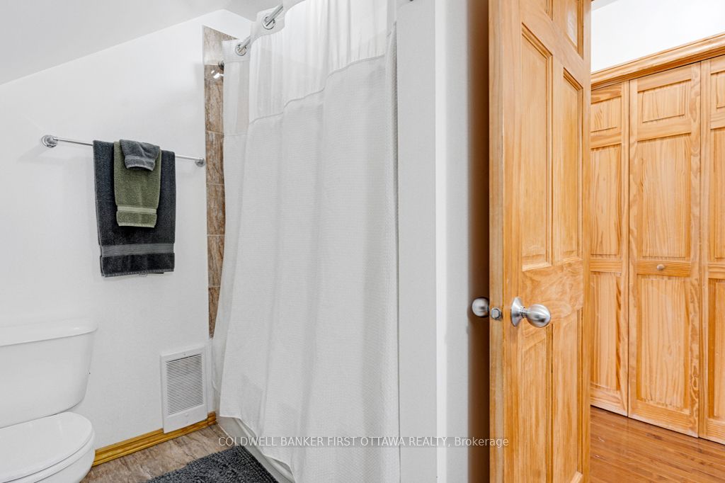 11768 Highway 7 N/a Property Photo 23