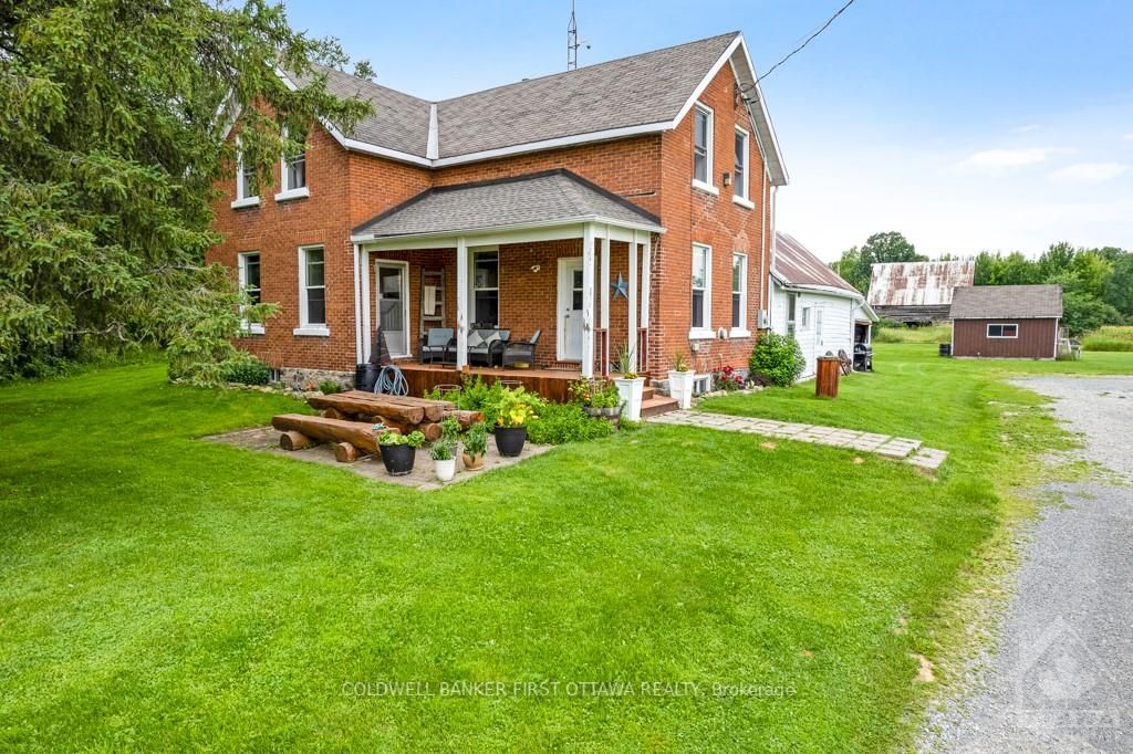 11768 Highway 7 N/a Property Photo 27