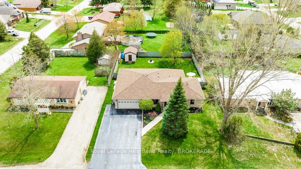 4 Ducharme Crescent Property Photo 3
