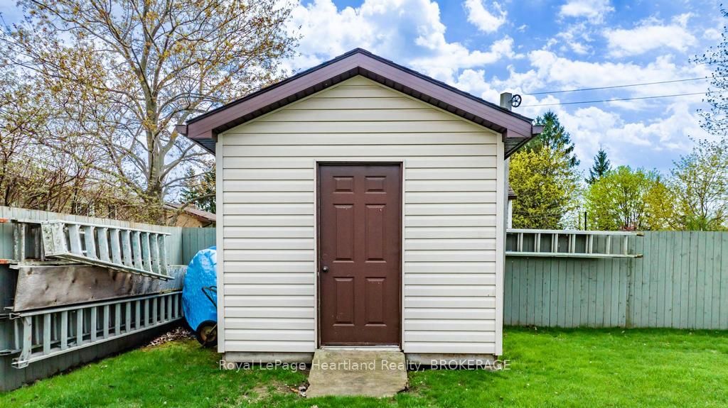 4 Ducharme Crescent Property Photo 37