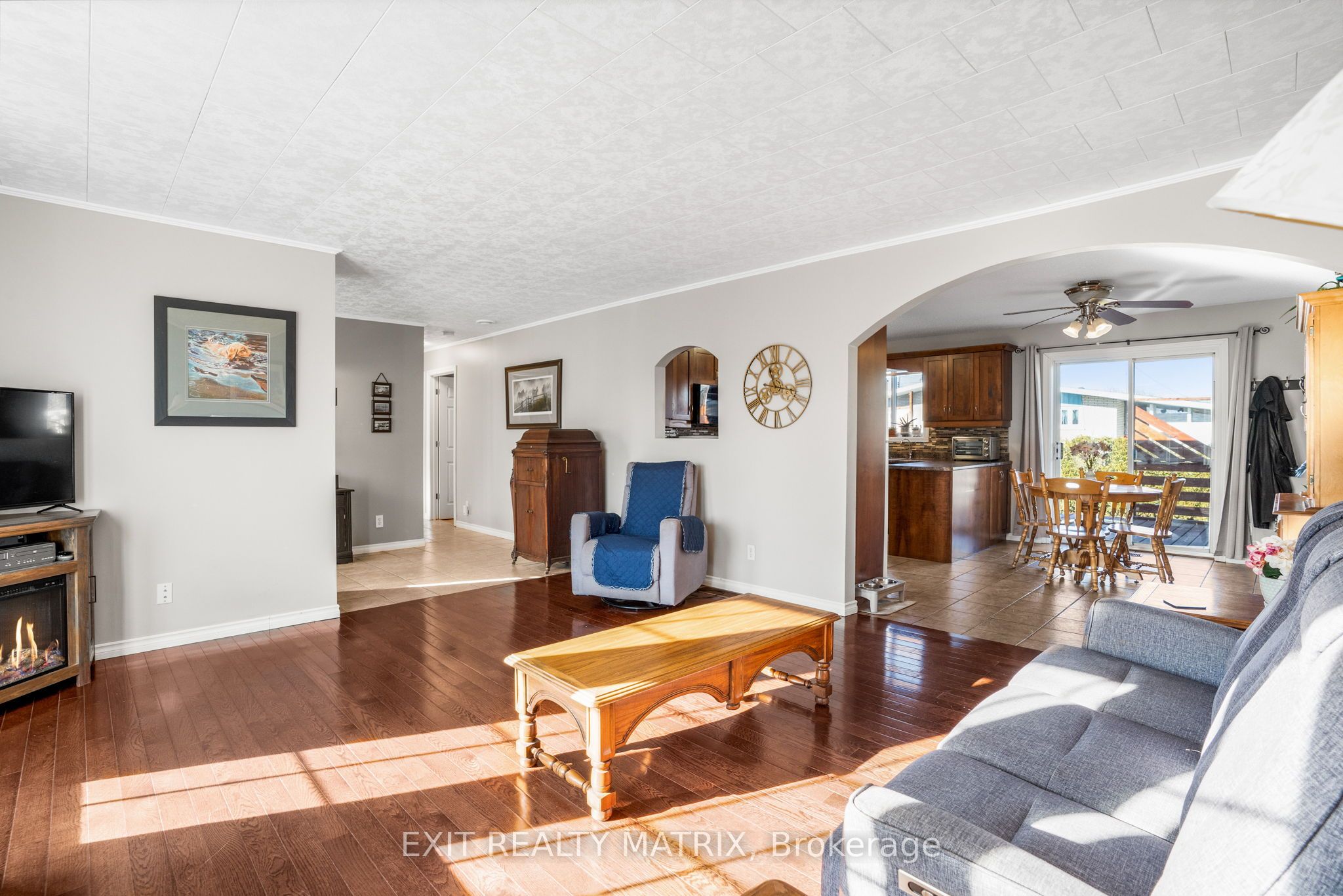 87 Clement Street Property Photo 7