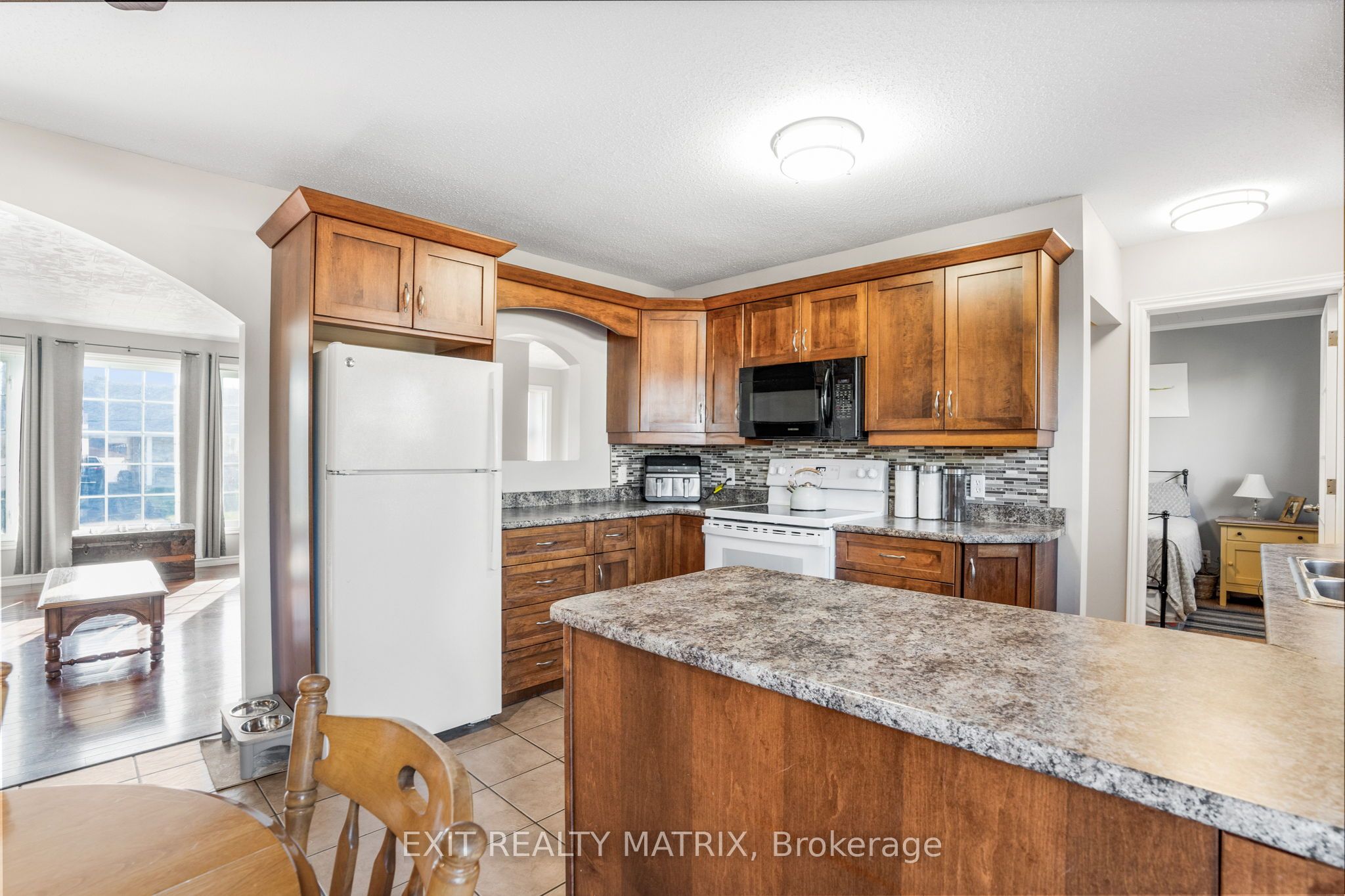 87 Clement Street Property Photo 11