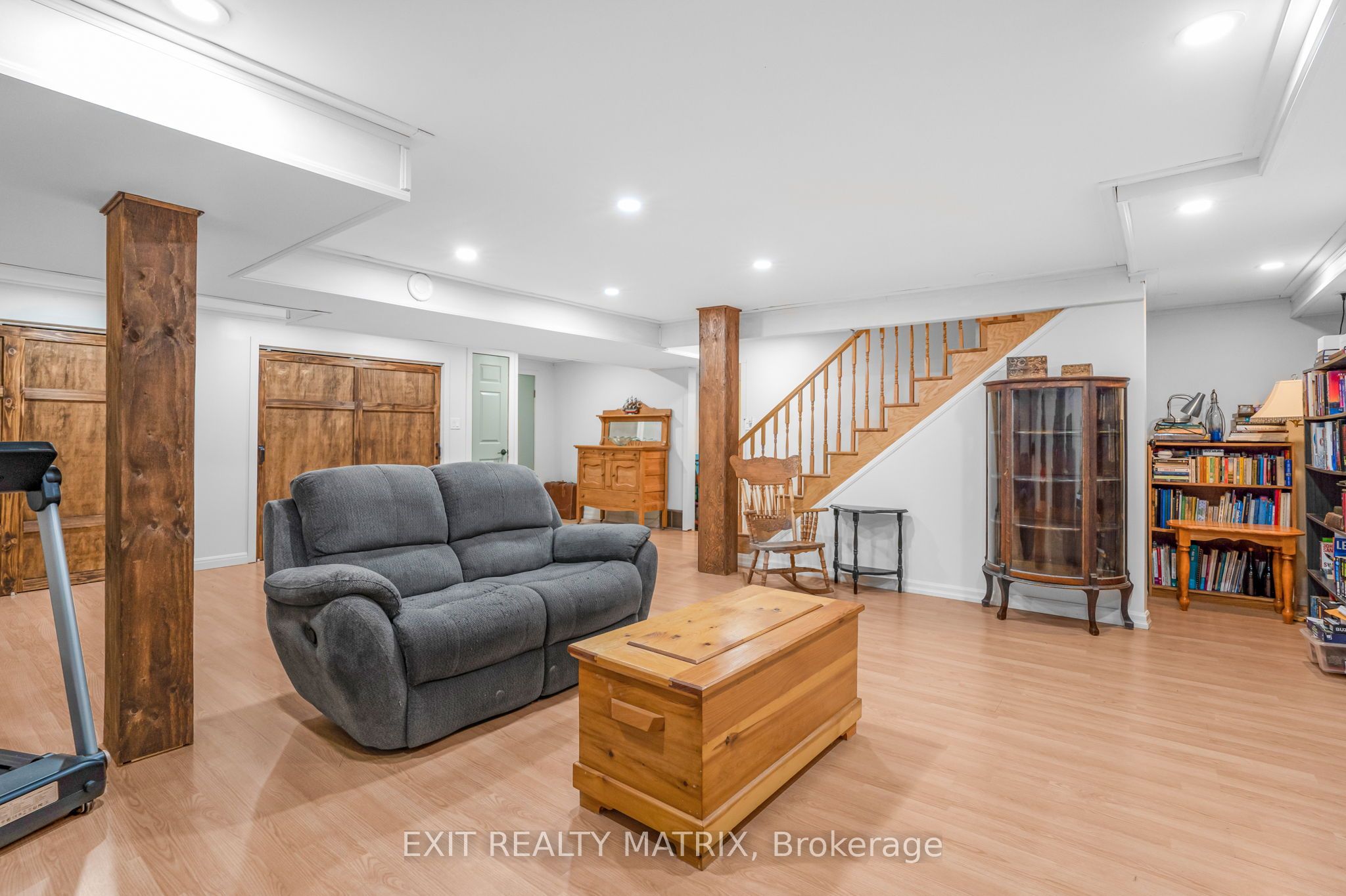 87 Clement Street Property Photo 25