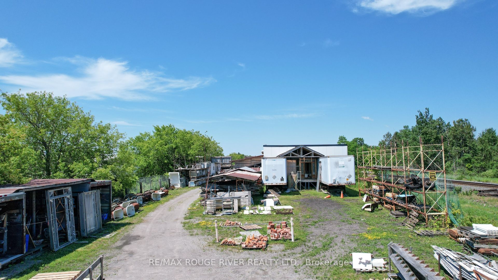 540 Division Street Property Photo 13