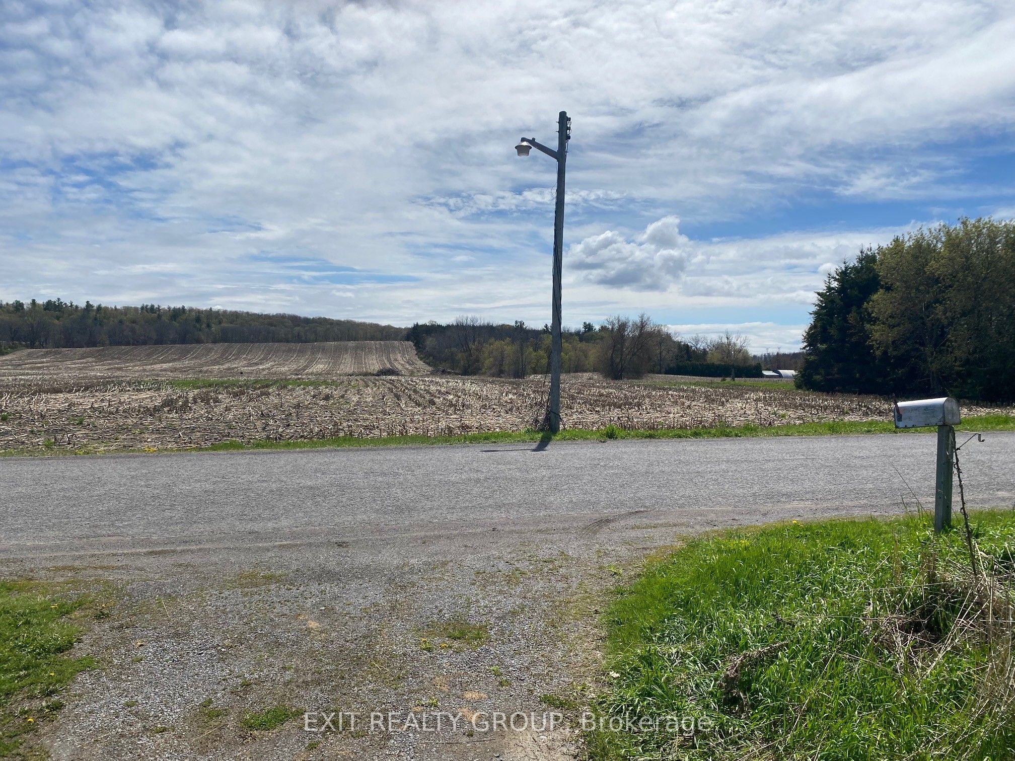 1808 Harrington Road Property Photo 3