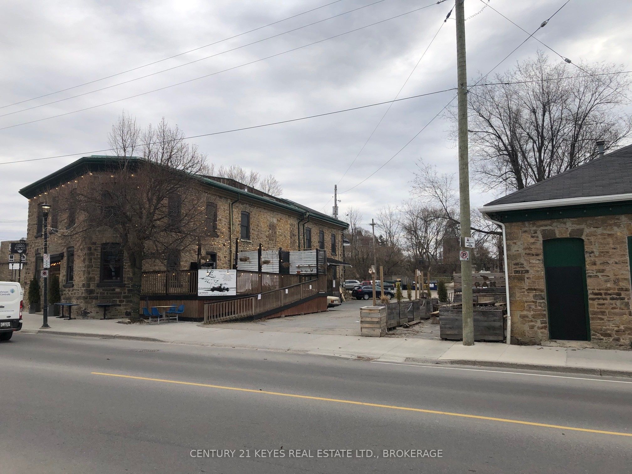 9 King Street Property Photo 16