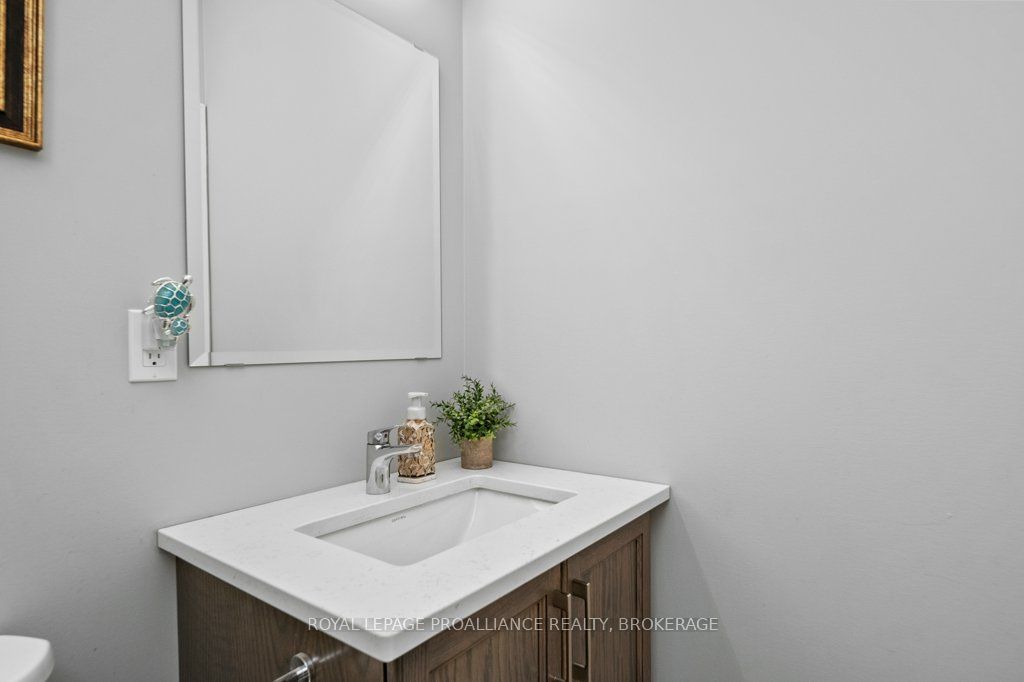 724 Riverview Way Property Photo 15