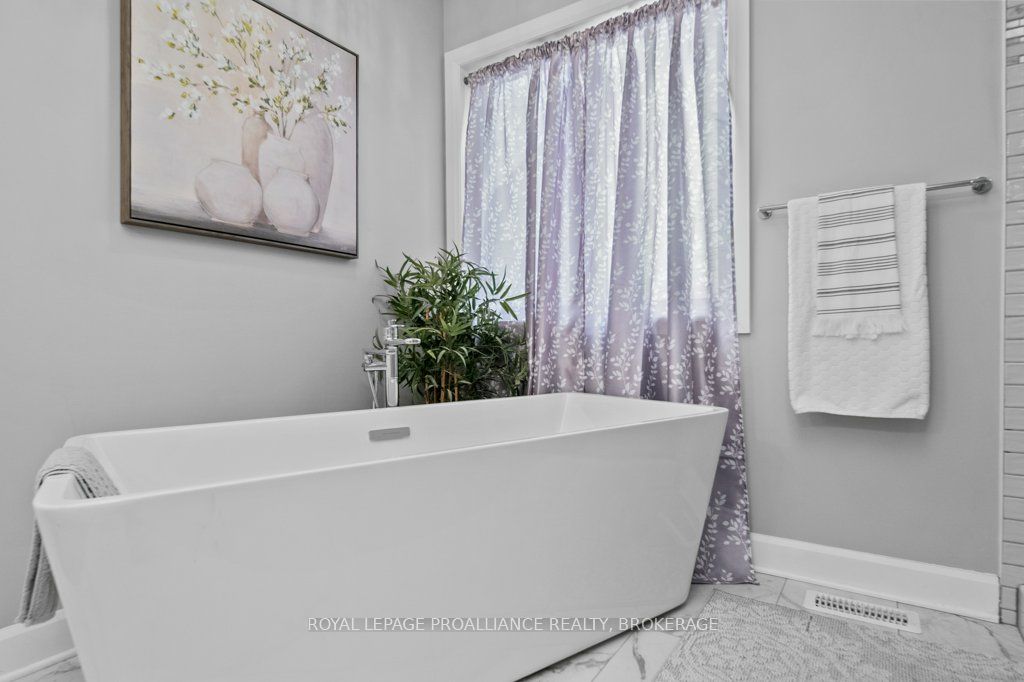 724 Riverview Way Property Photo 20
