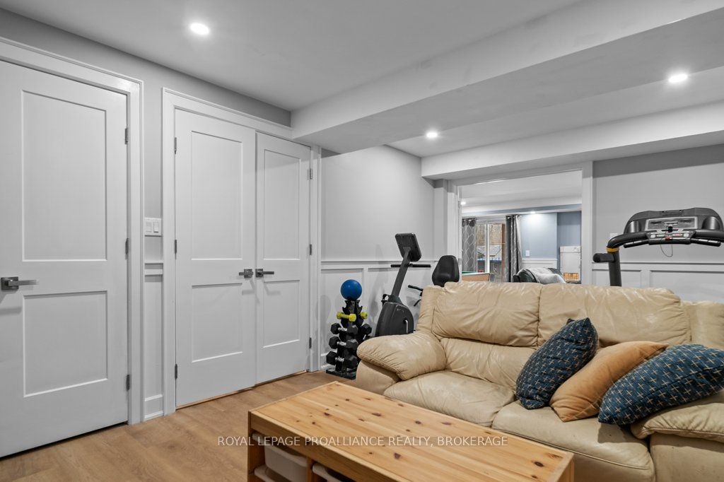 724 Riverview Way Property Photo 31
