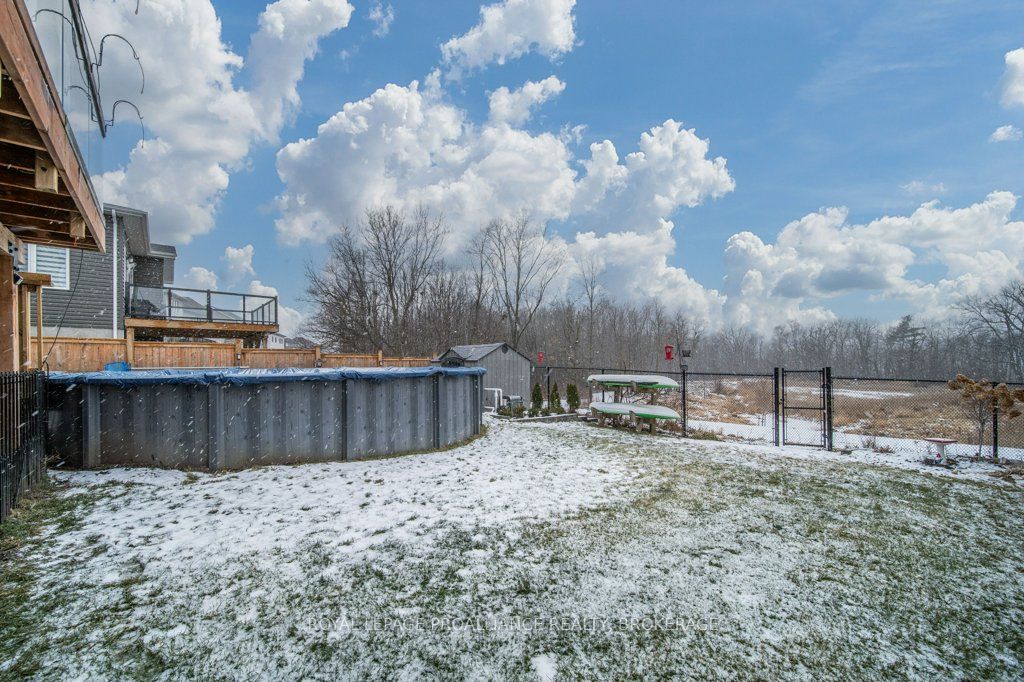 724 Riverview Way Property Photo 36