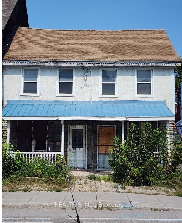 231-233 St. Patrick Street Property Photo