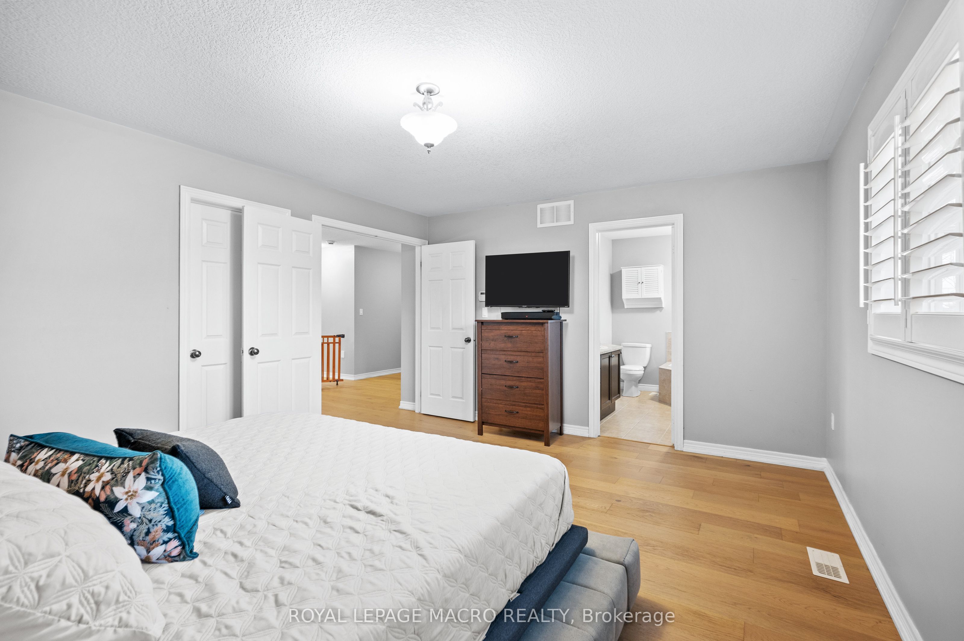 44 Pelech Crescent Property Photo 23