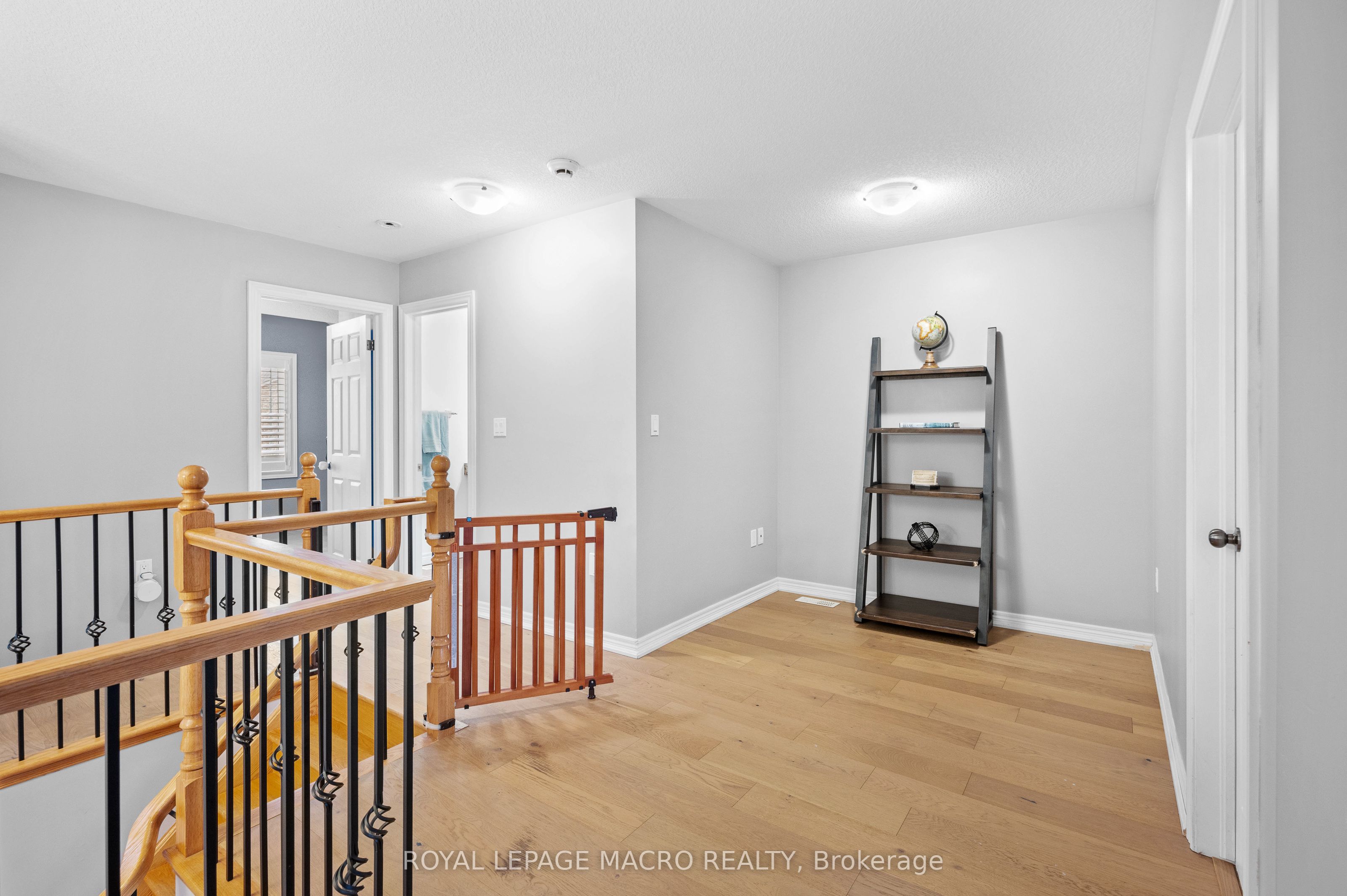 44 Pelech Crescent Property Photo 26