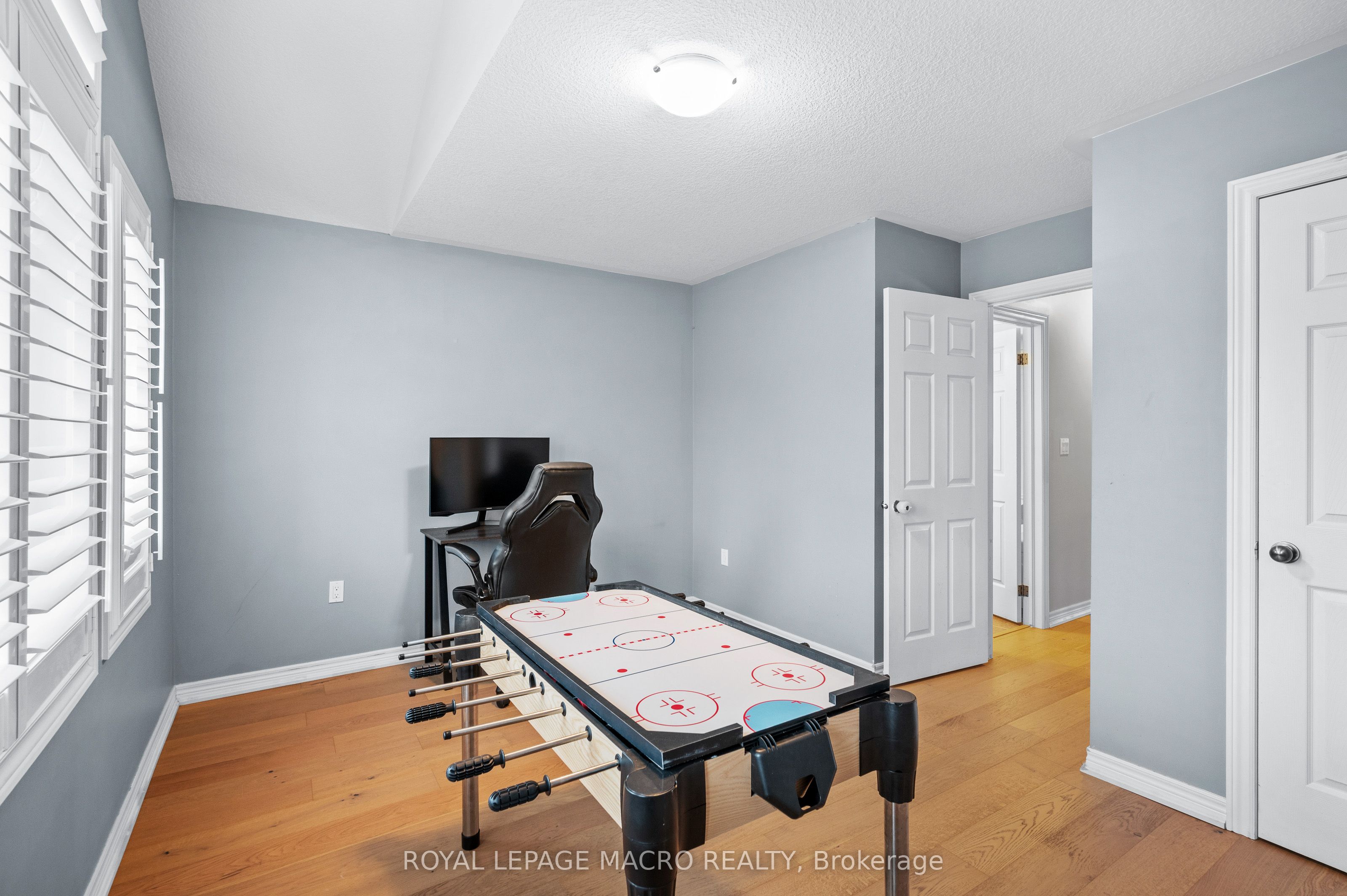 44 Pelech Crescent Property Photo 30