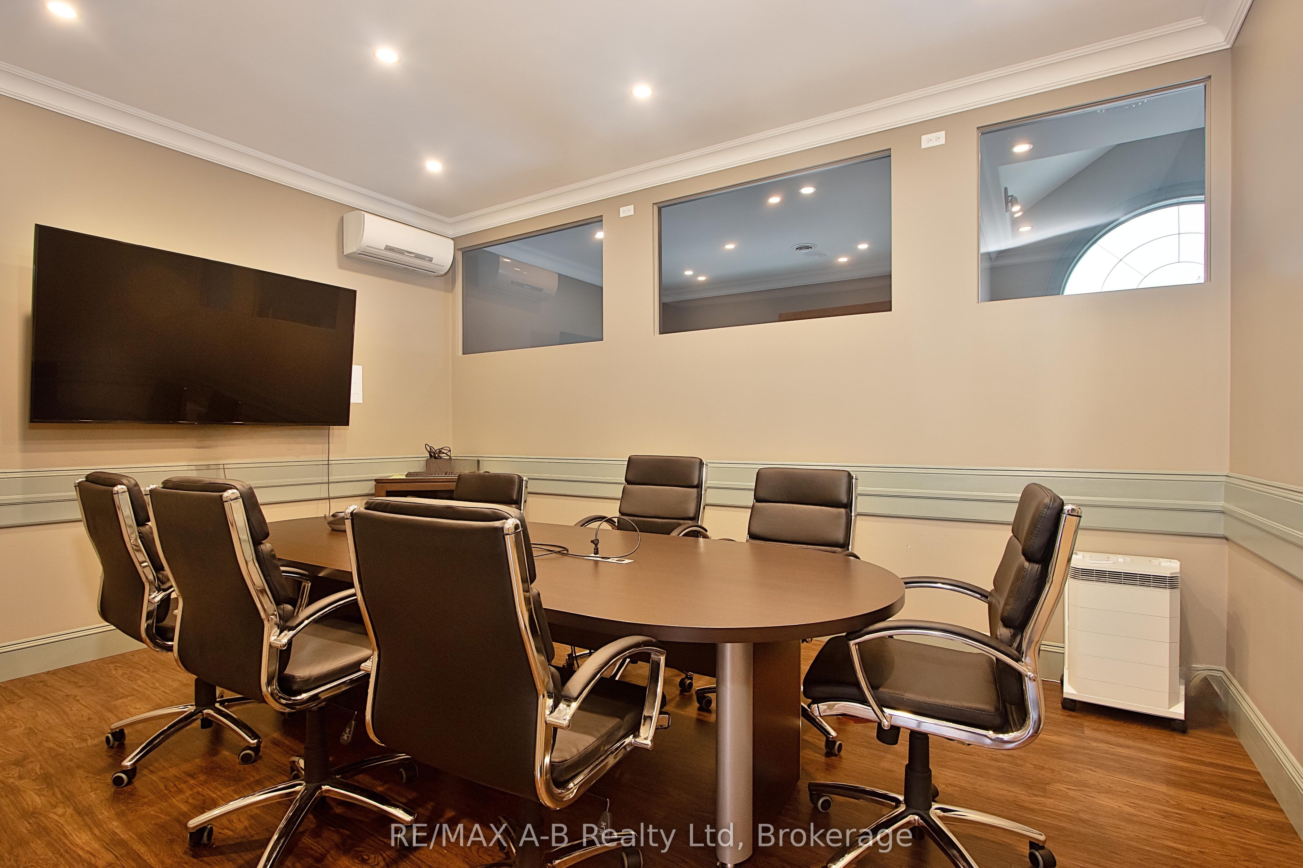 140 Foundry Street Property Photo 28