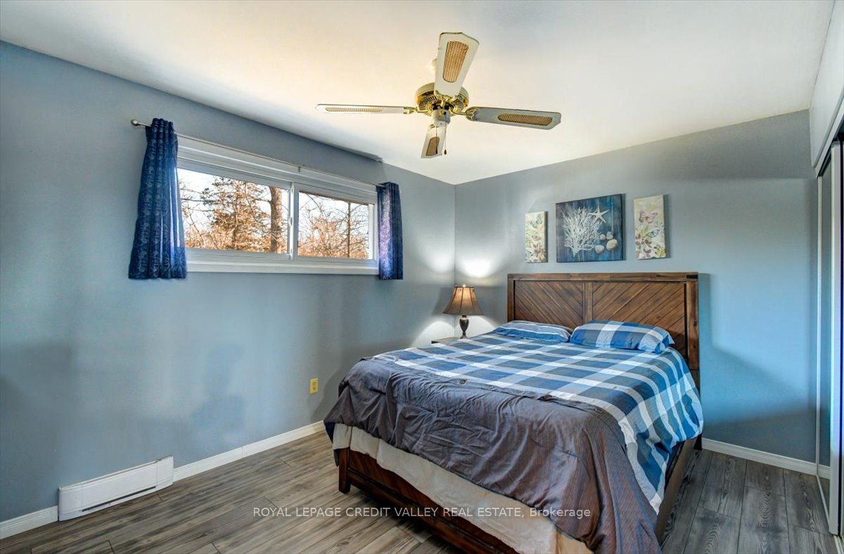 170 Crofton Road N Property Photo 17